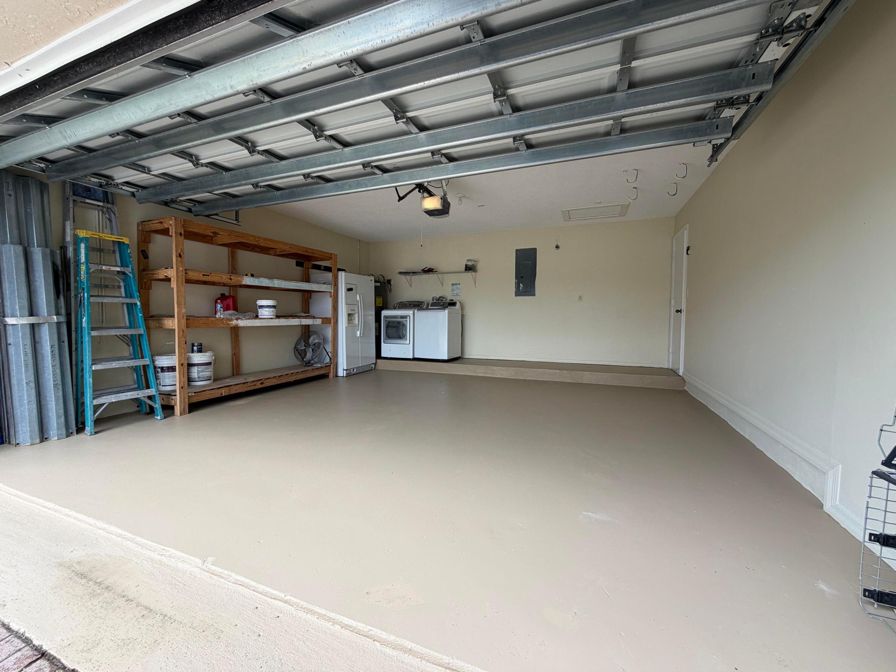 CORAL BAY PARCEL - Residential Lease