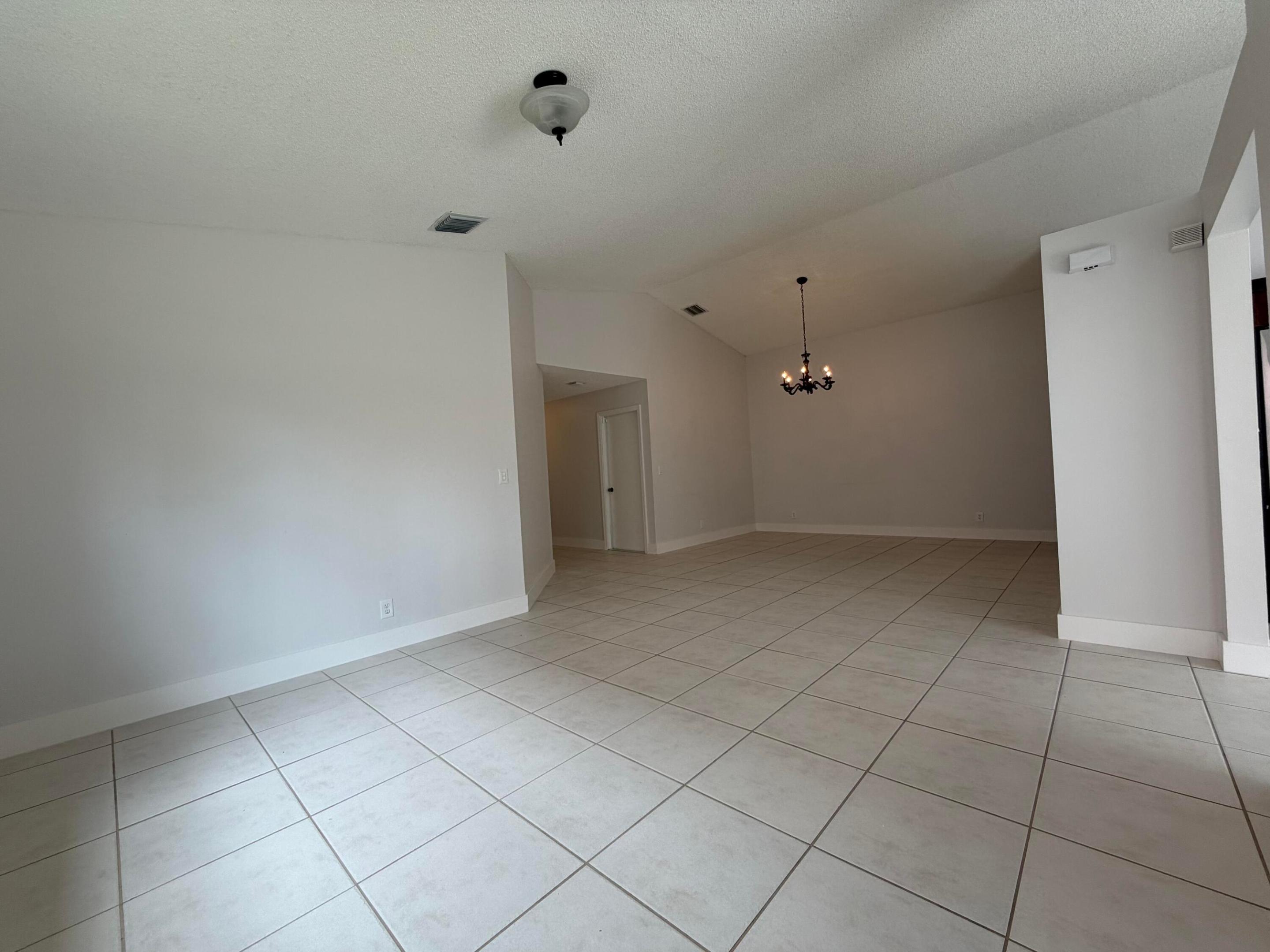 CORAL BAY PARCEL - Residential Lease