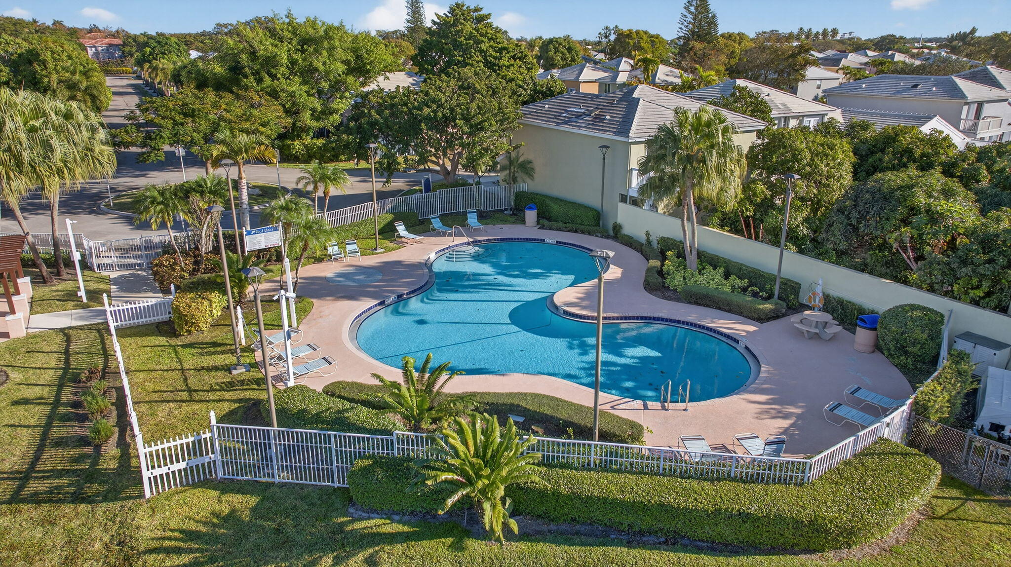 CORAL BAY PARCEL - Residential Lease