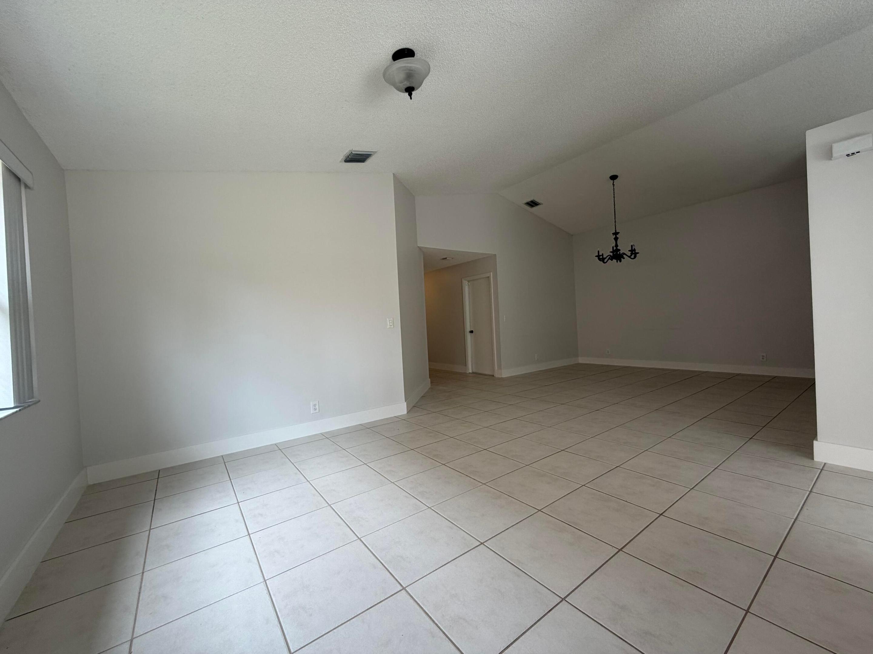 CORAL BAY PARCEL - Residential Lease