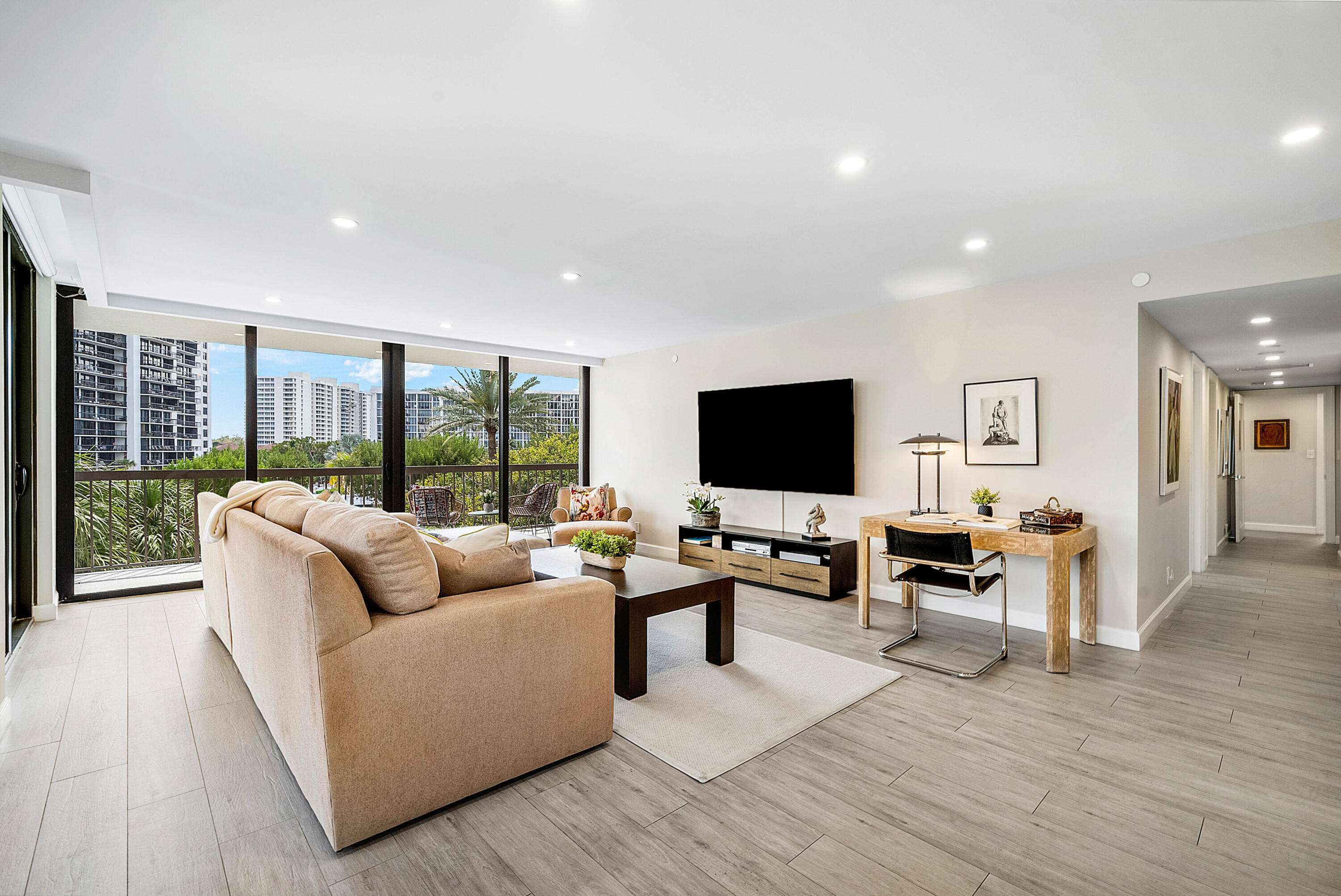 BRAEMAR ISLE - Residential