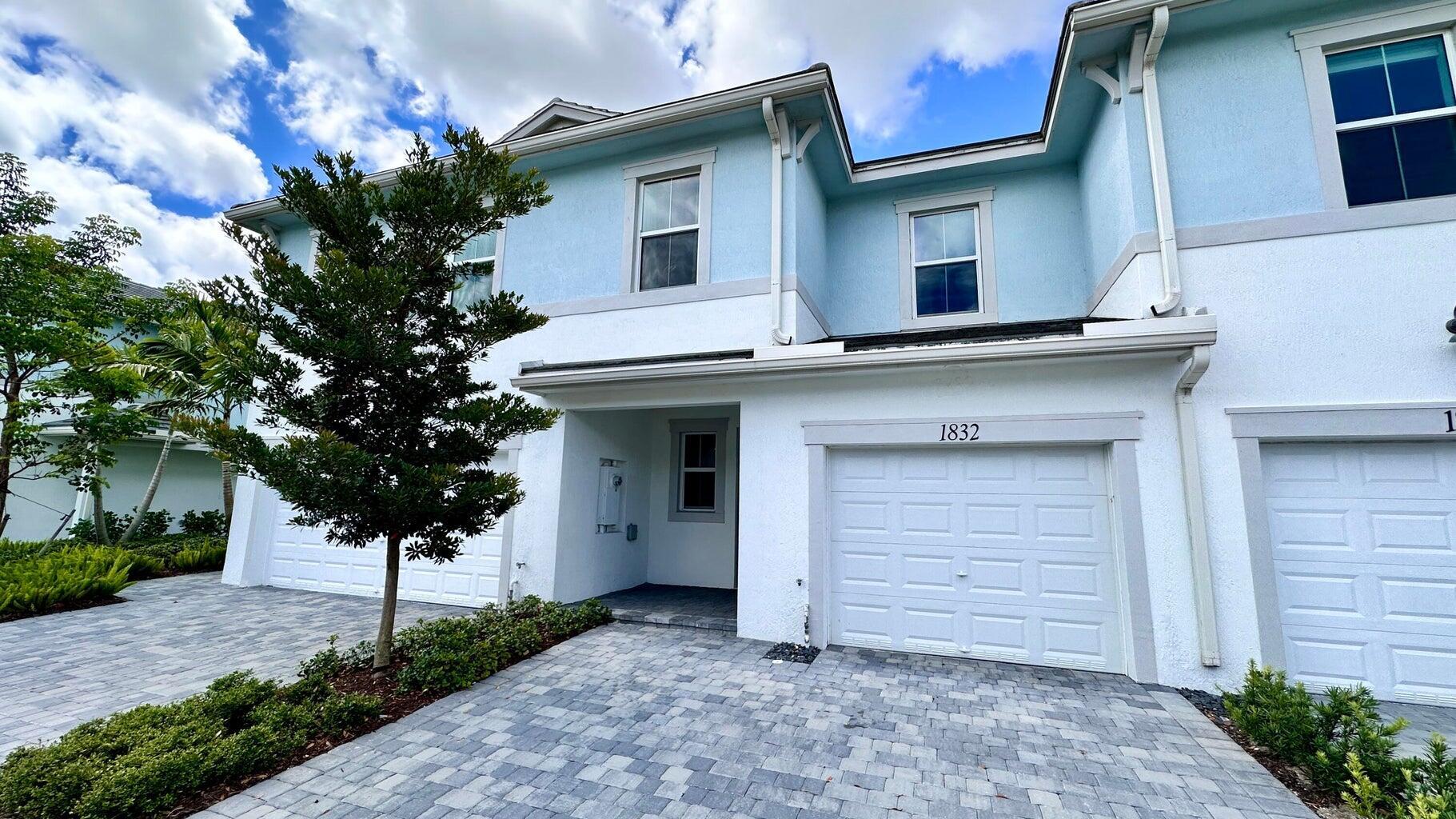 DEERFIELD CROSSING - Residential