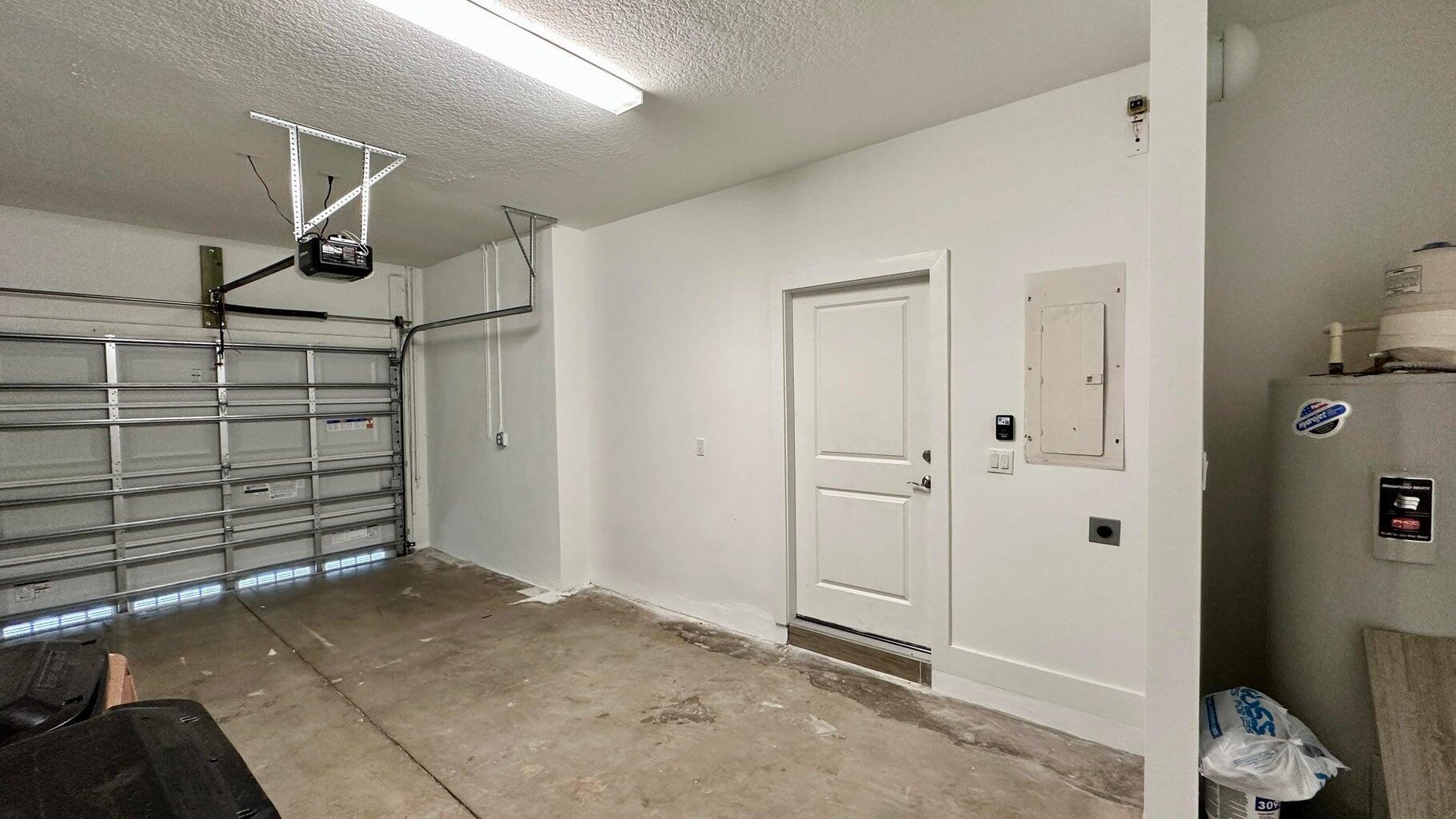DEERFIELD CROSSING - Residential