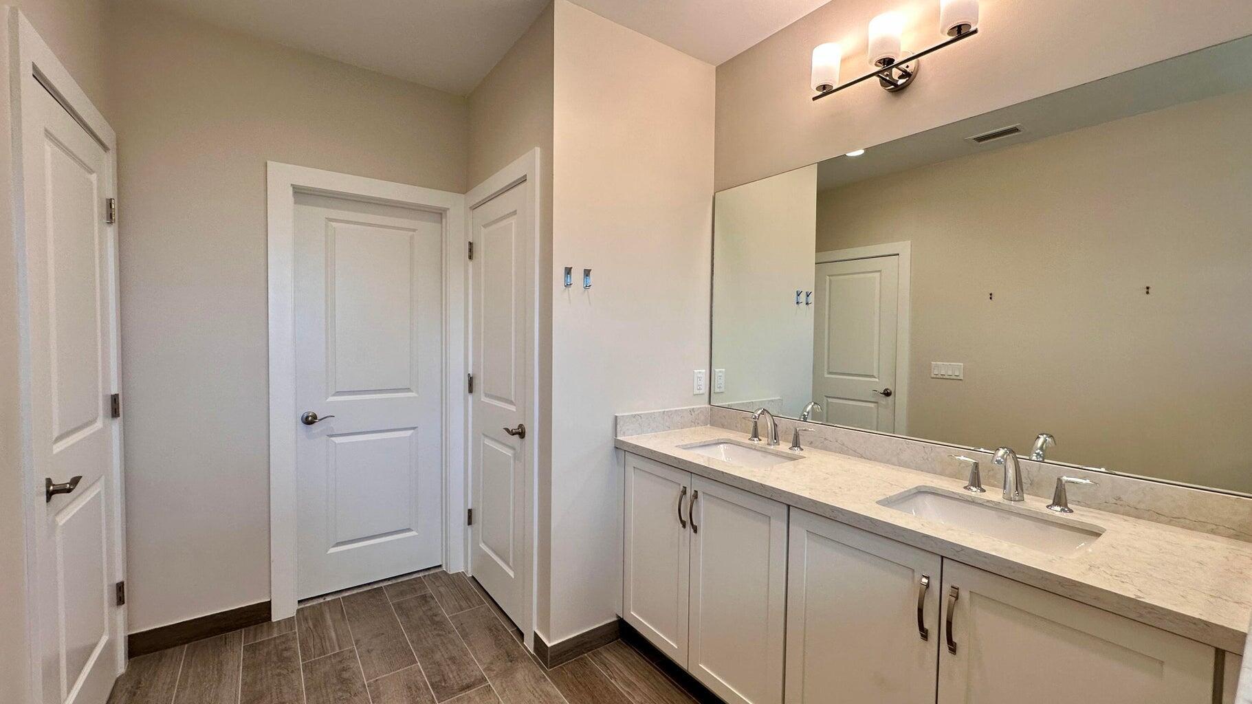DEERFIELD CROSSING - Residential