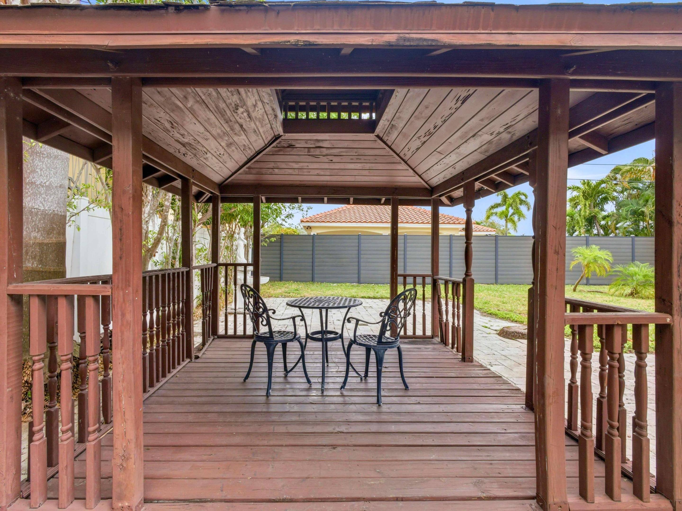 COLGATE PARK - Residential Lease