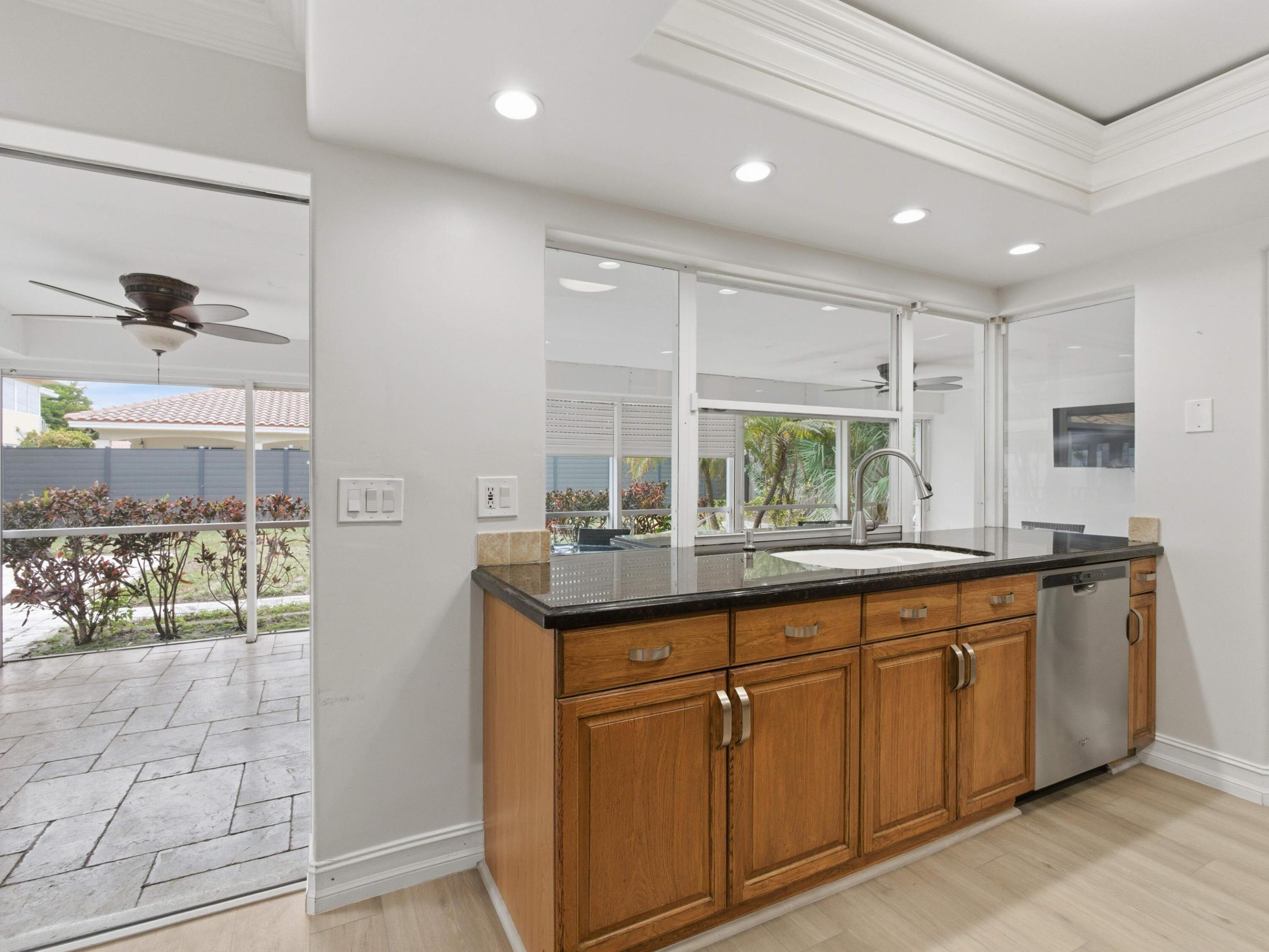 COLGATE PARK - Residential Lease