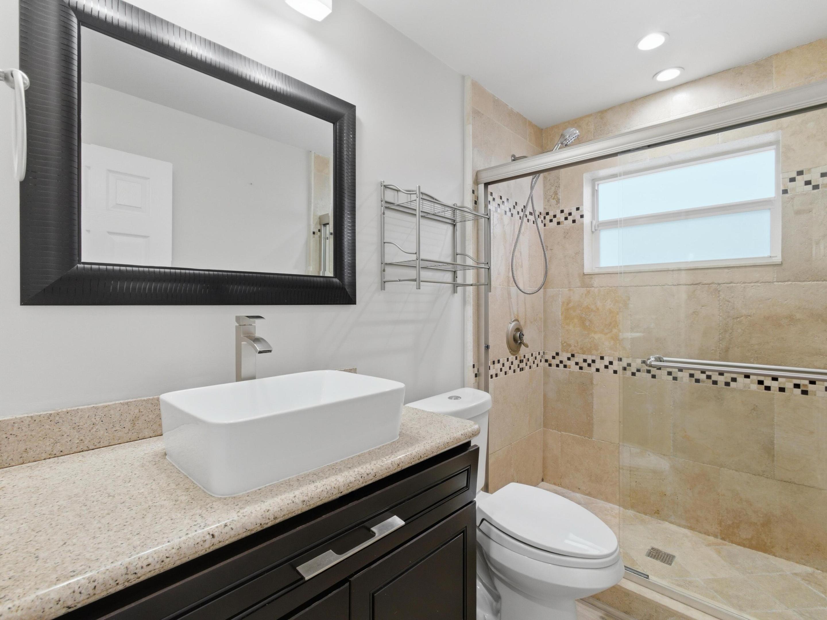 COLGATE PARK - Residential Lease