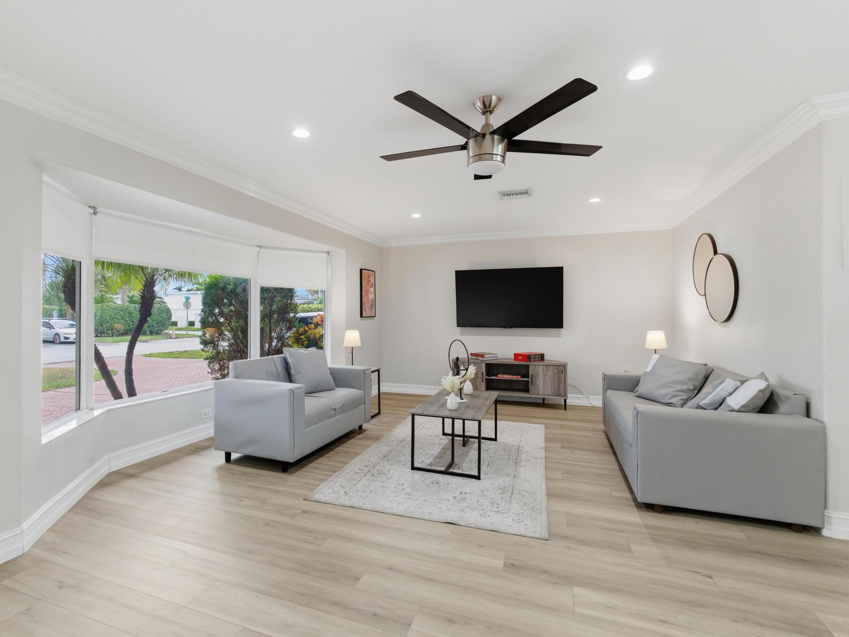 COLGATE PARK - Residential Lease