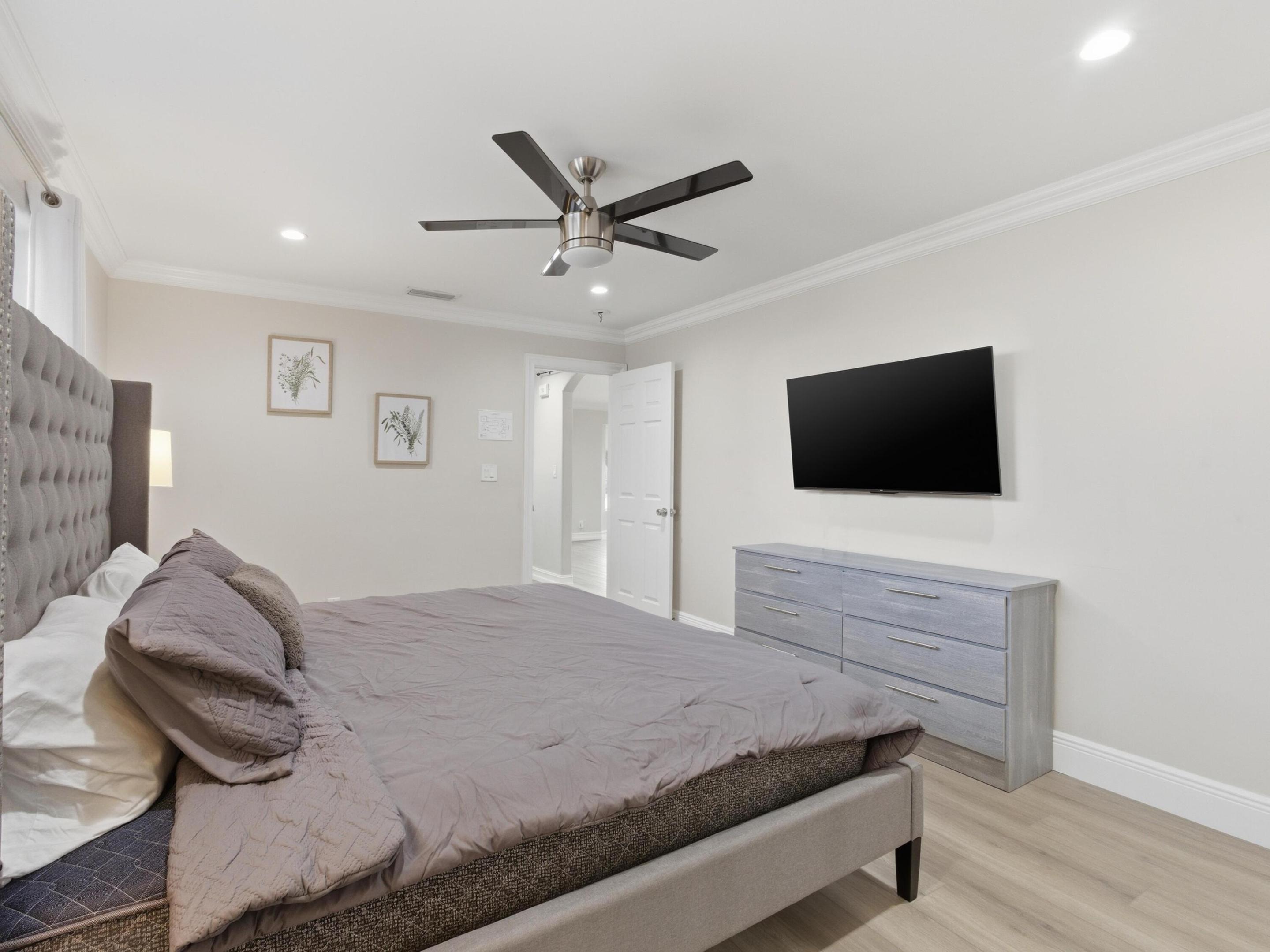 COLGATE PARK - Residential Lease