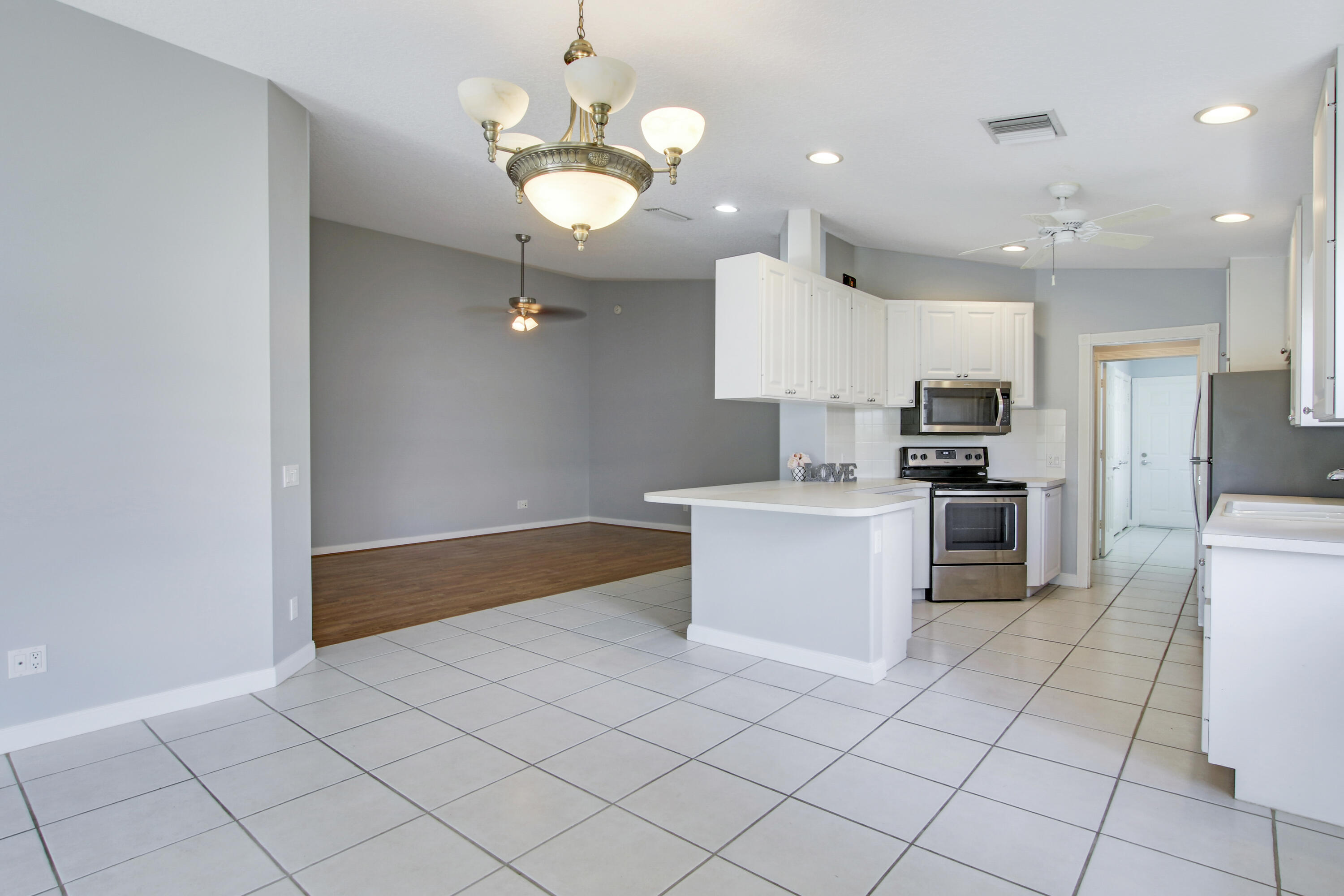 TRADITION PLAT NO  5 - Residential