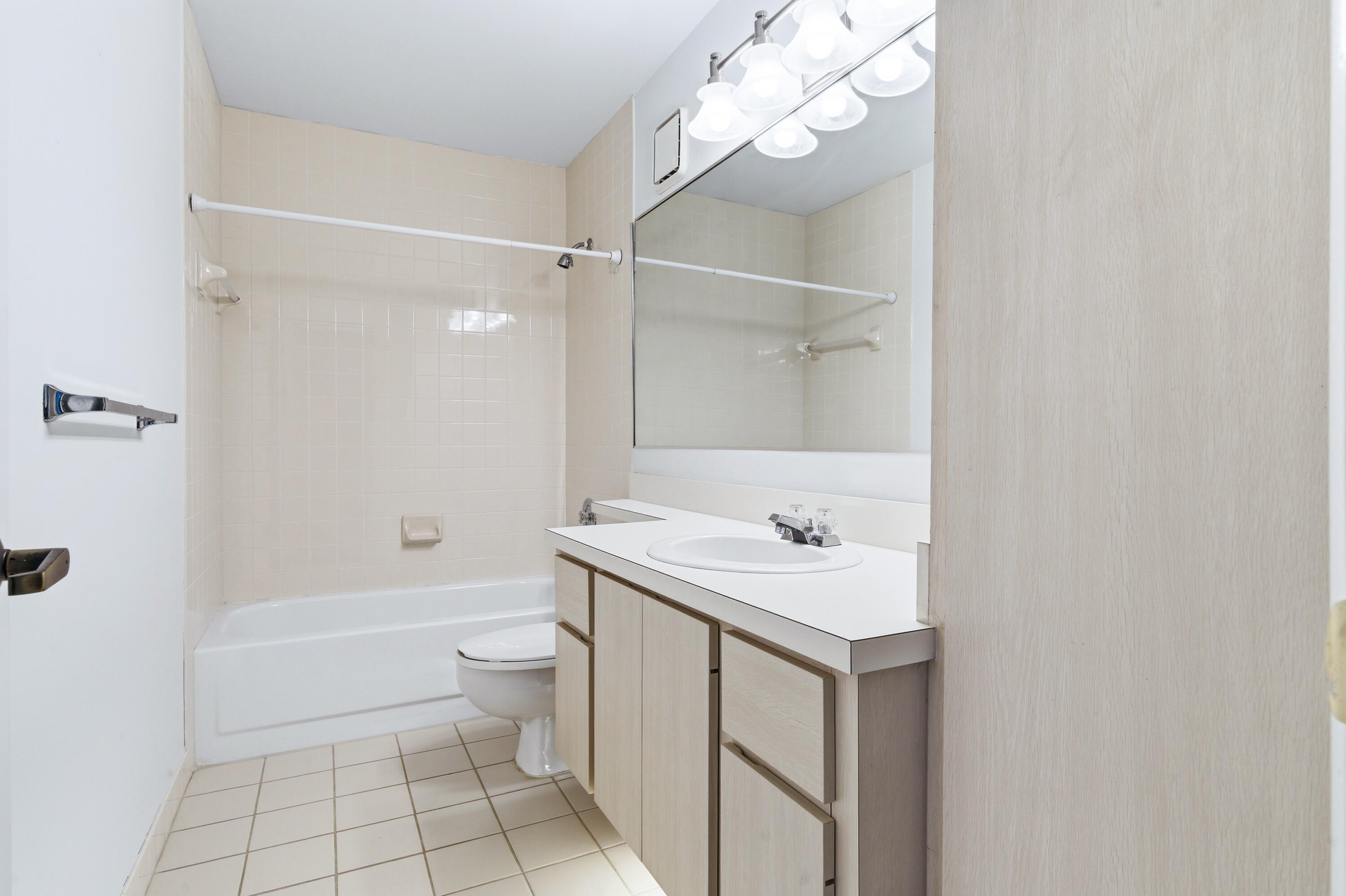 STAMFORD AT THE VILLAGES OF PALM BEACH L - Residential