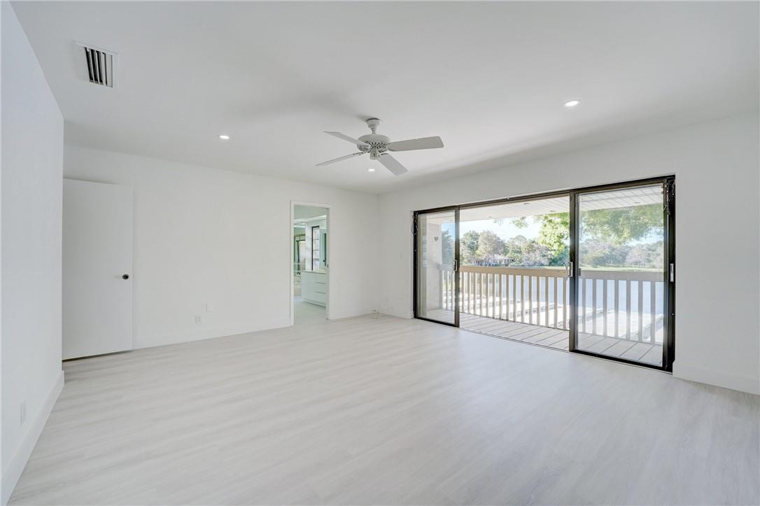 TOWNHOUSES OF EMERALD HILLS - Residential Lease