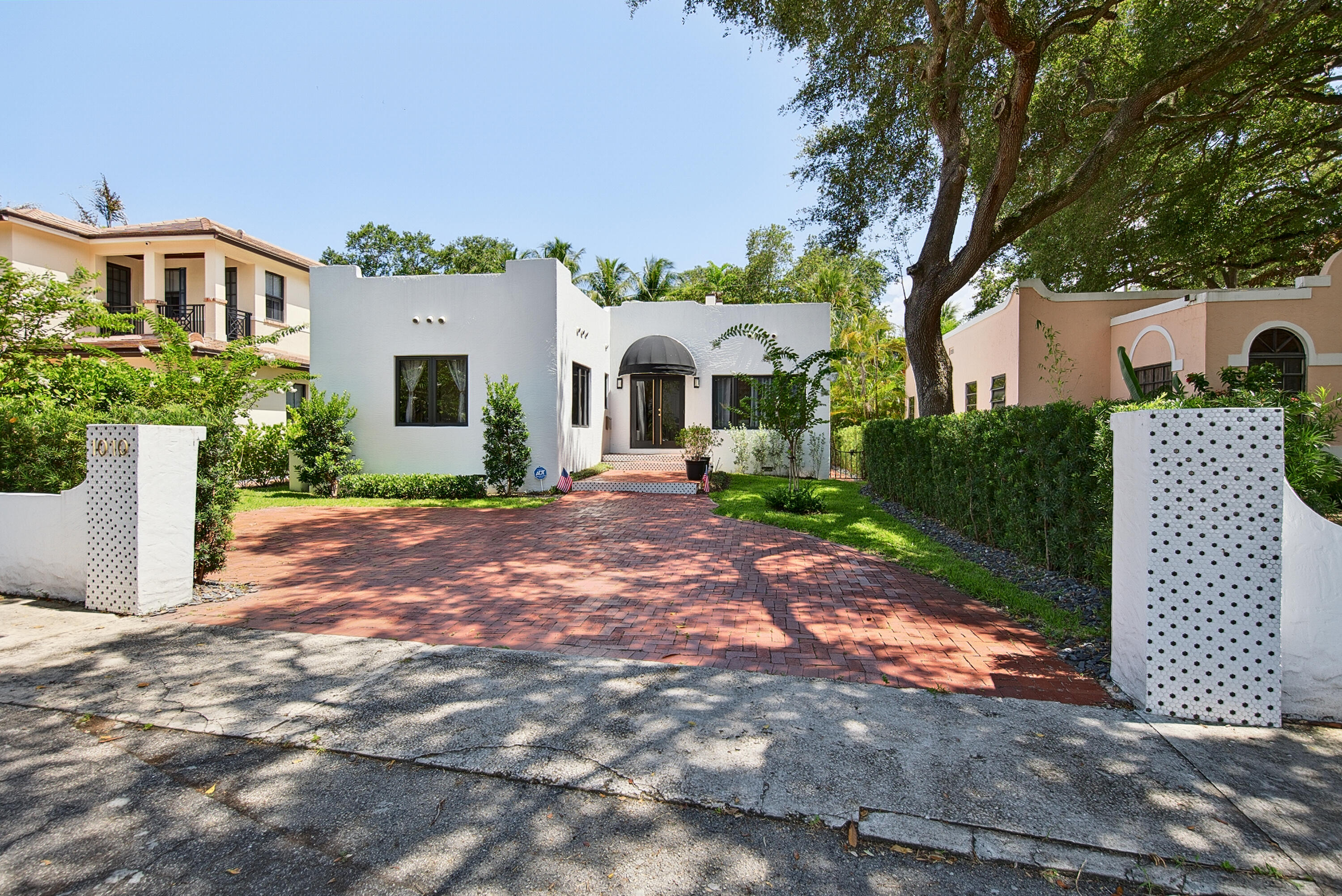 RIO VISTA C J HECTORS RESUB - Residential Lease