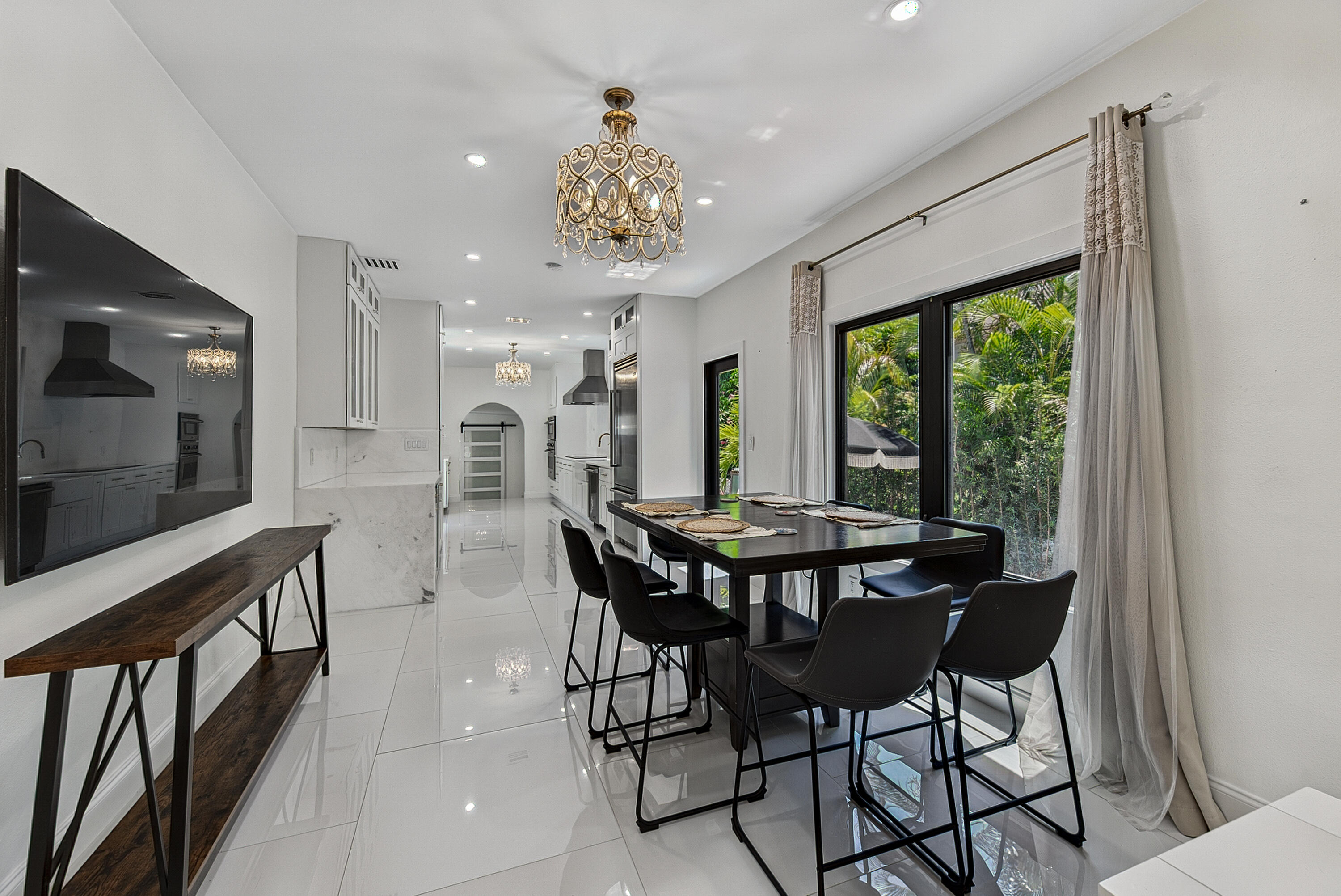 RIO VISTA C J HECTORS RESUB - Residential Lease