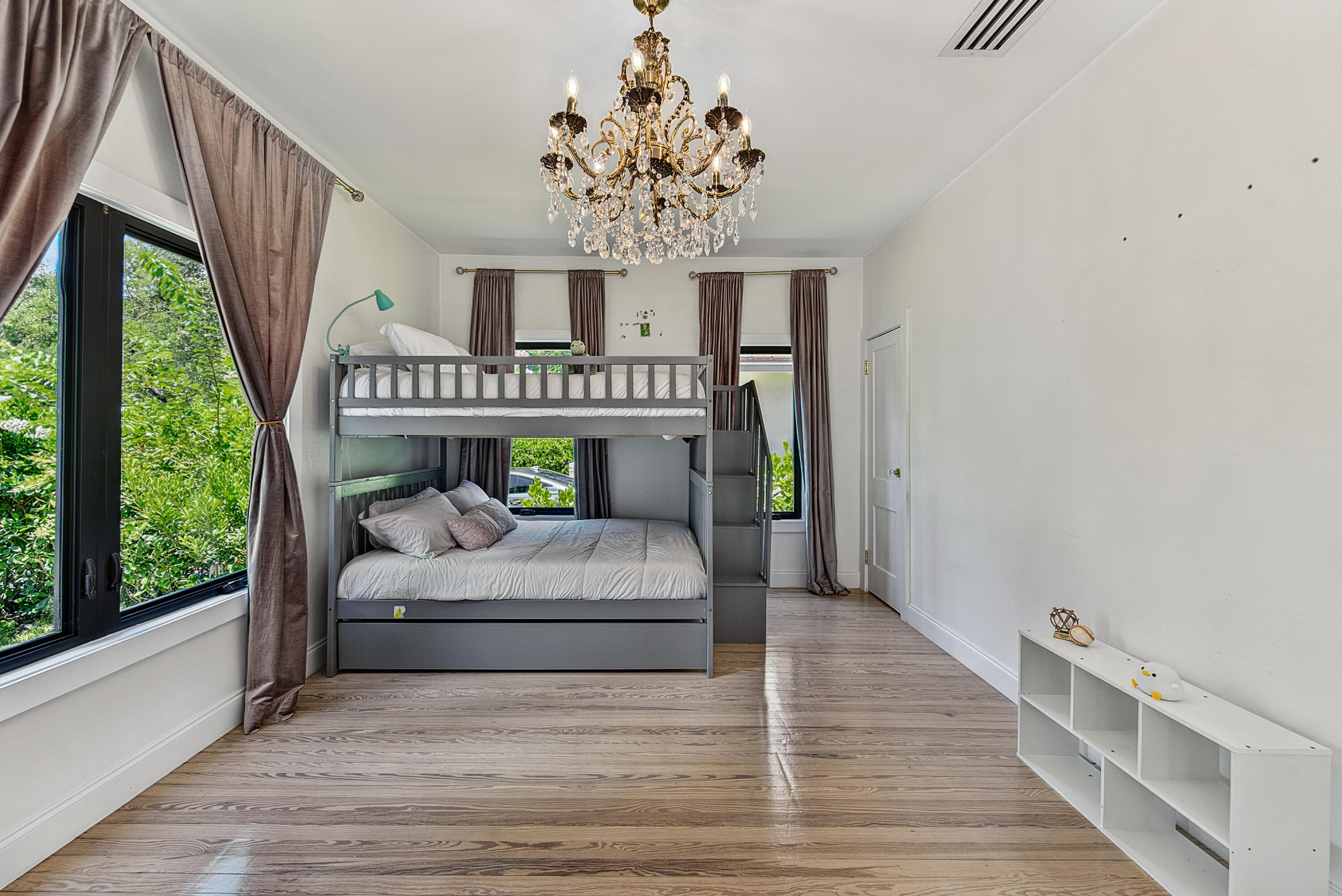 RIO VISTA C J HECTORS RESUB - Residential Lease