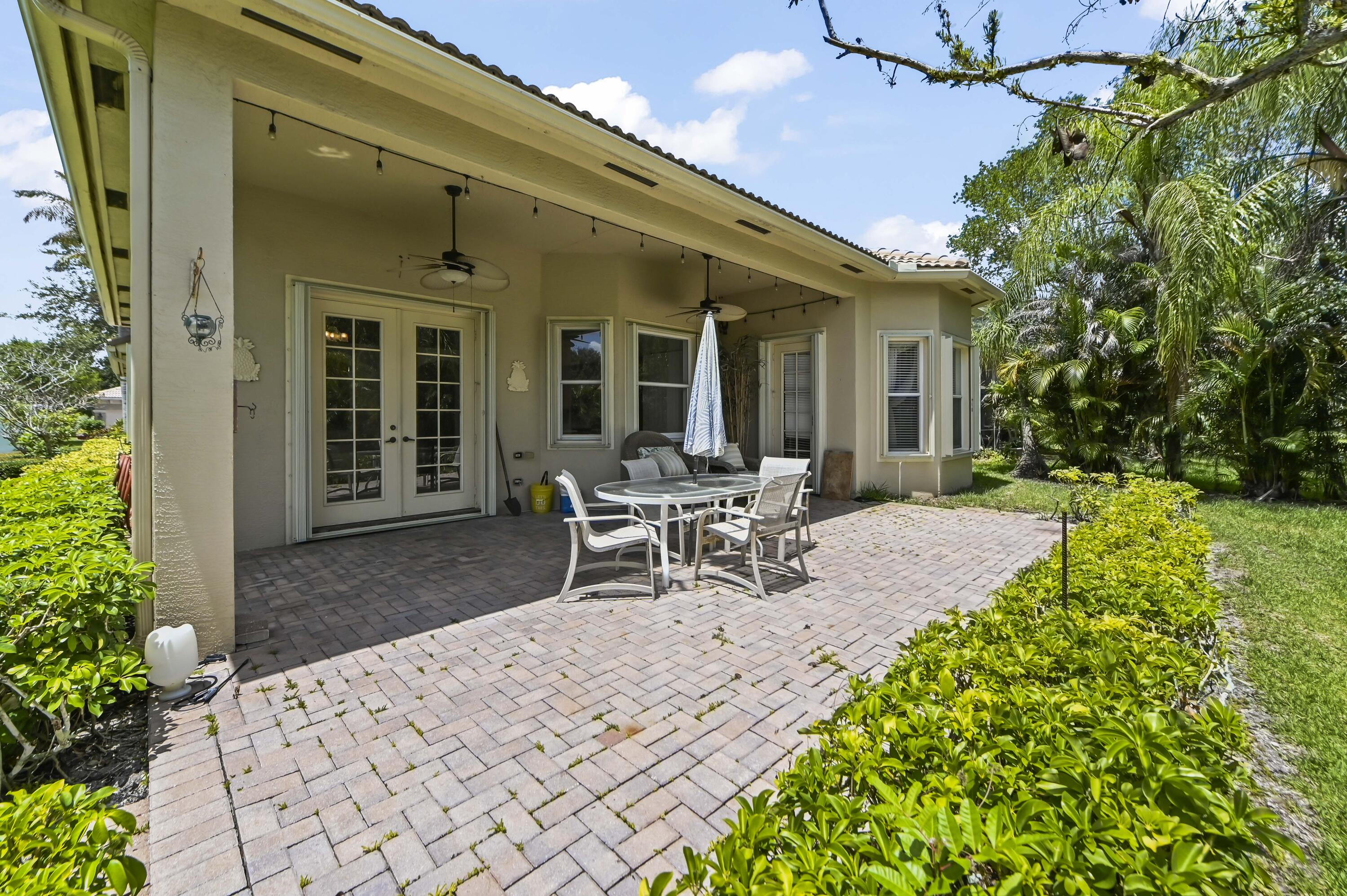 COVE ISLE - Residential