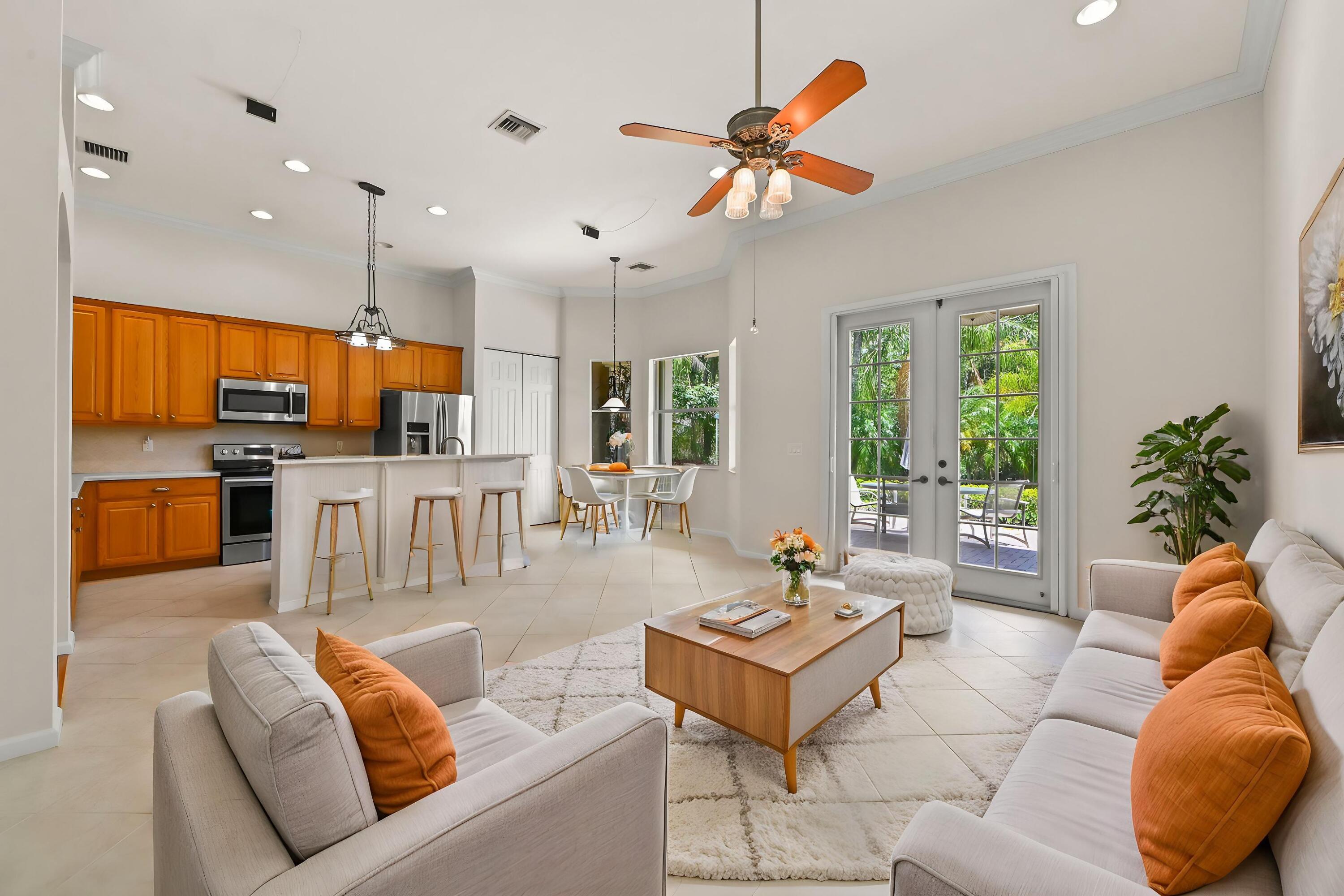 COVE ISLE - Residential