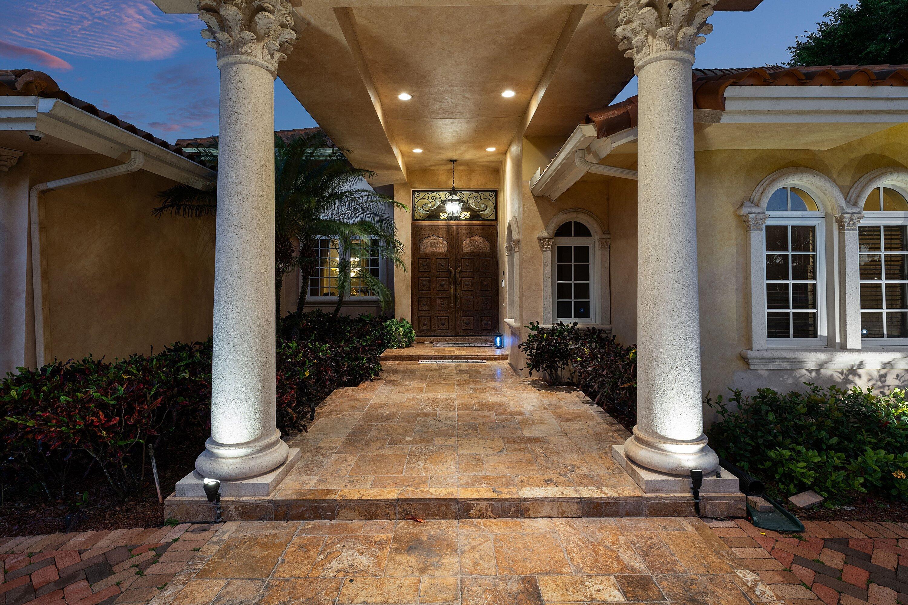 Rio Poco - Residential