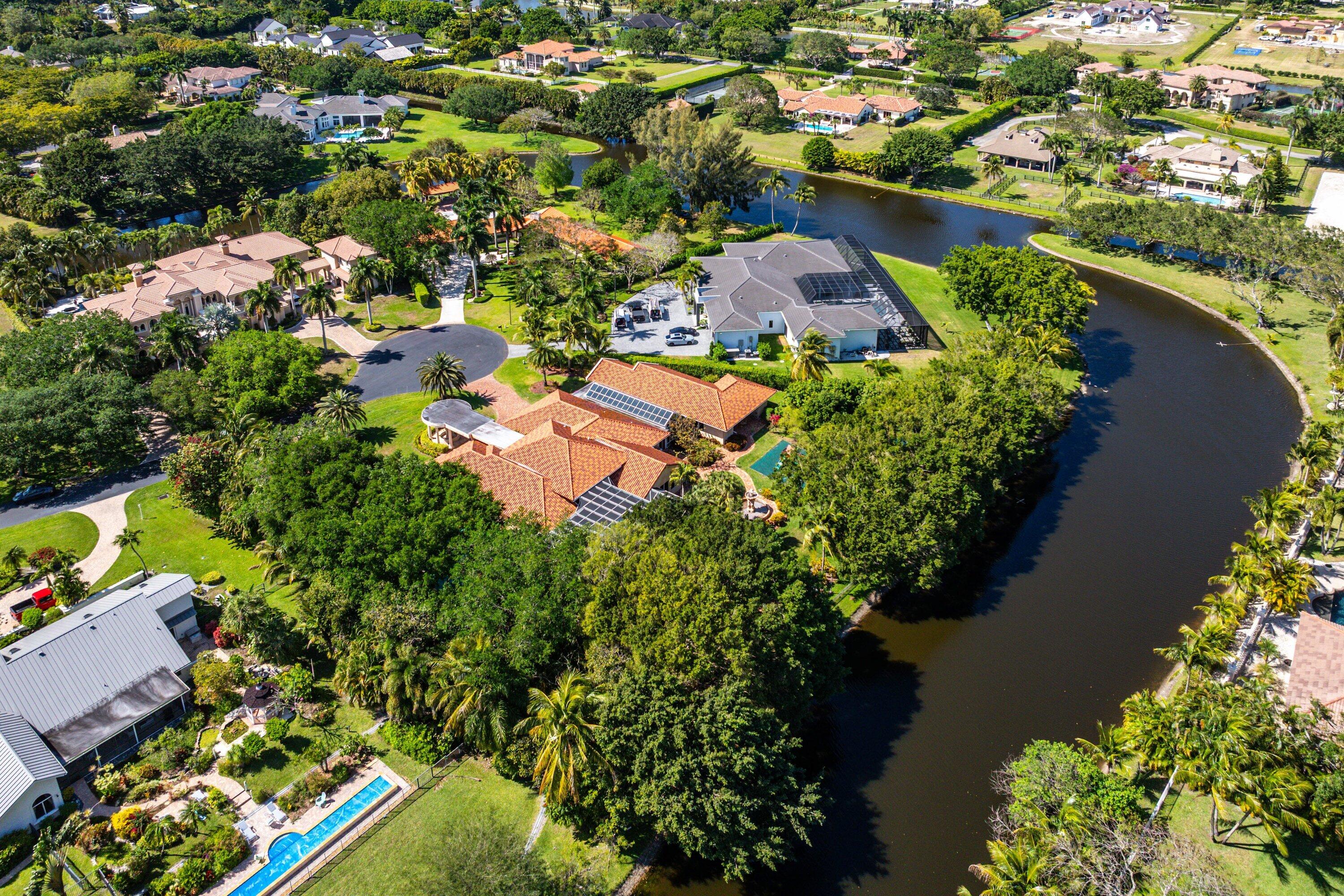 Rio Poco - Residential