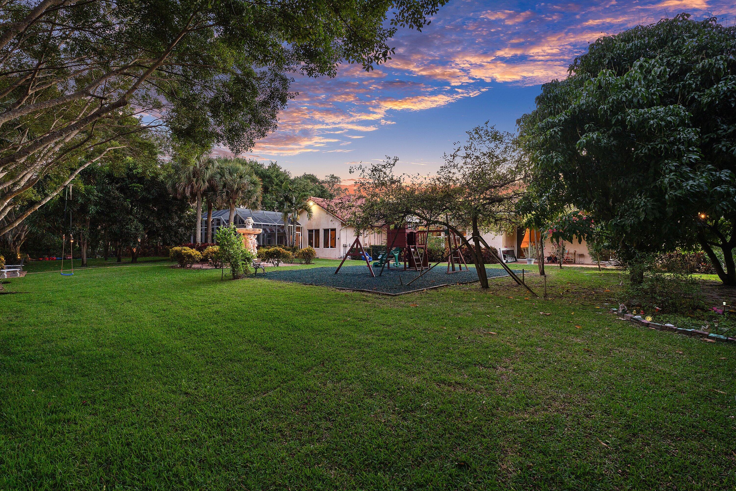 Rio Poco - Residential