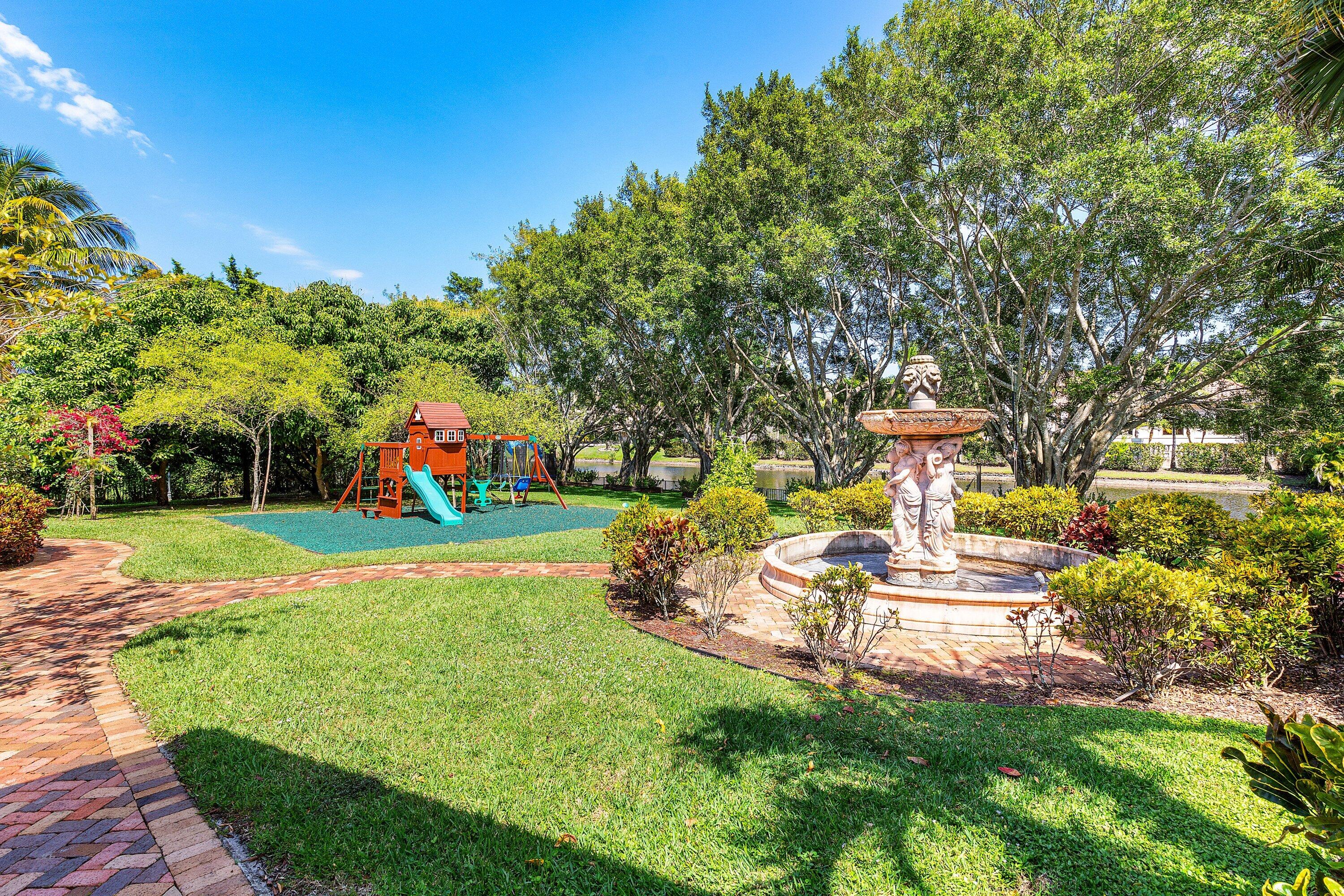 Rio Poco - Residential