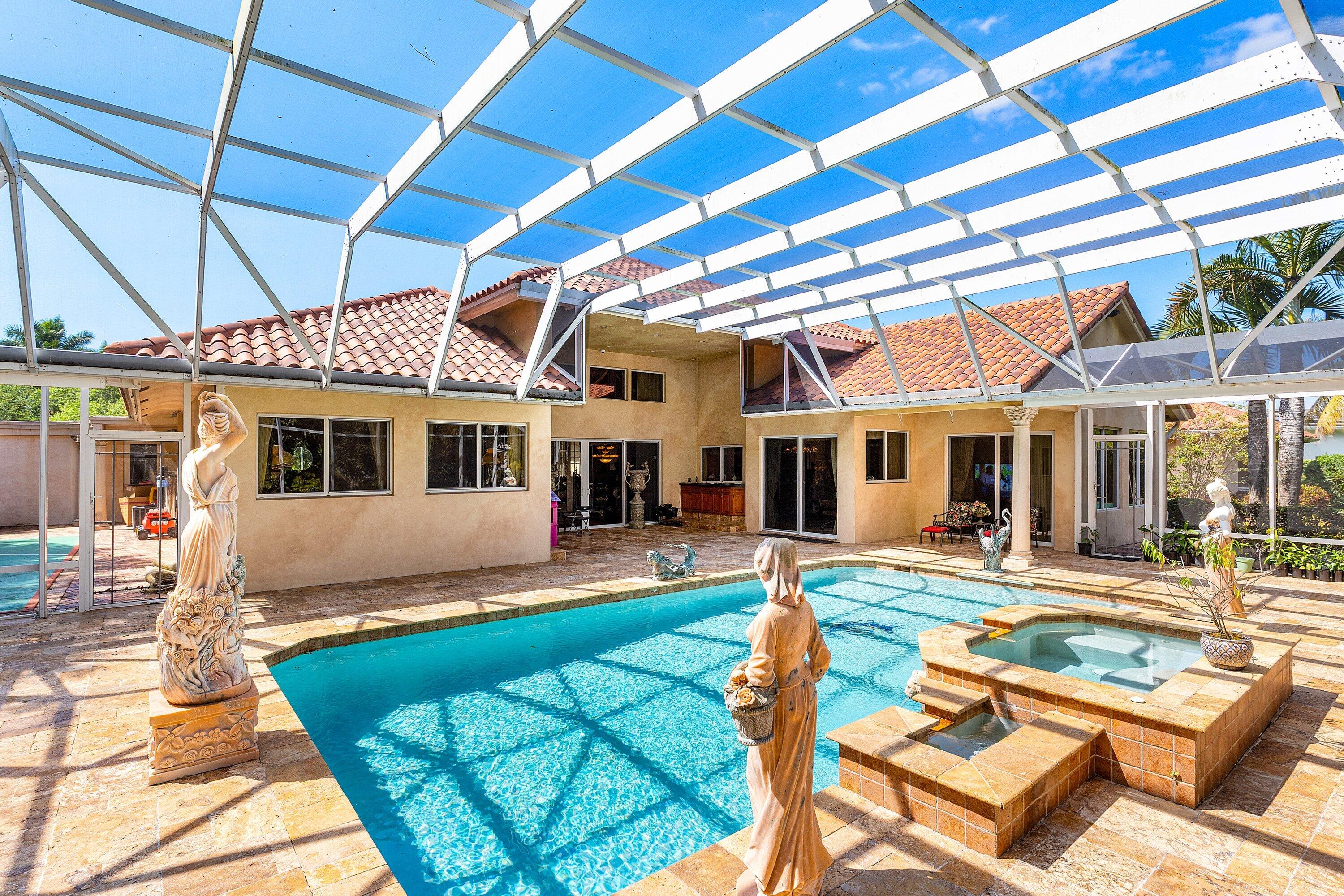 Rio Poco - Residential