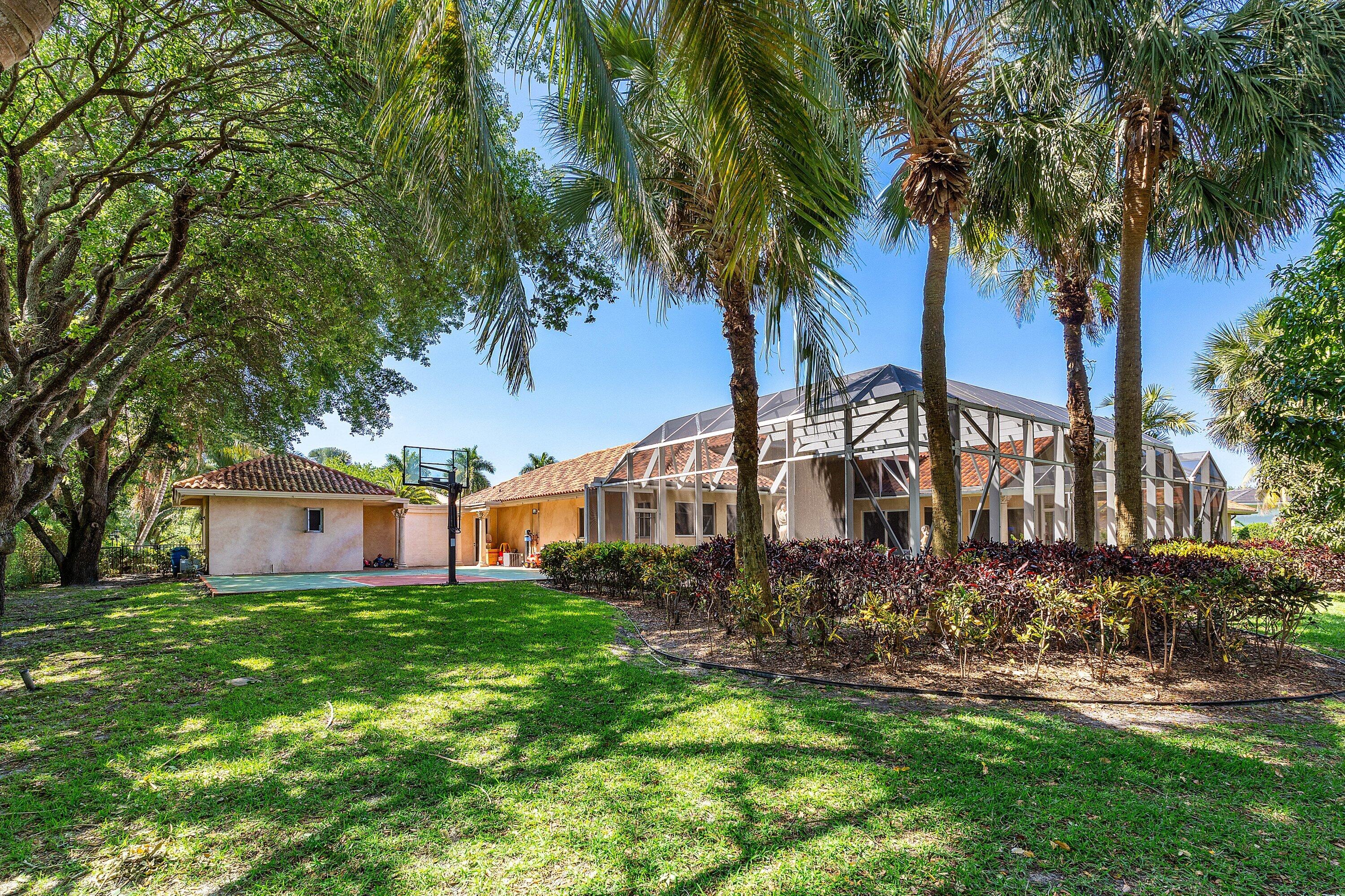 Rio Poco - Residential