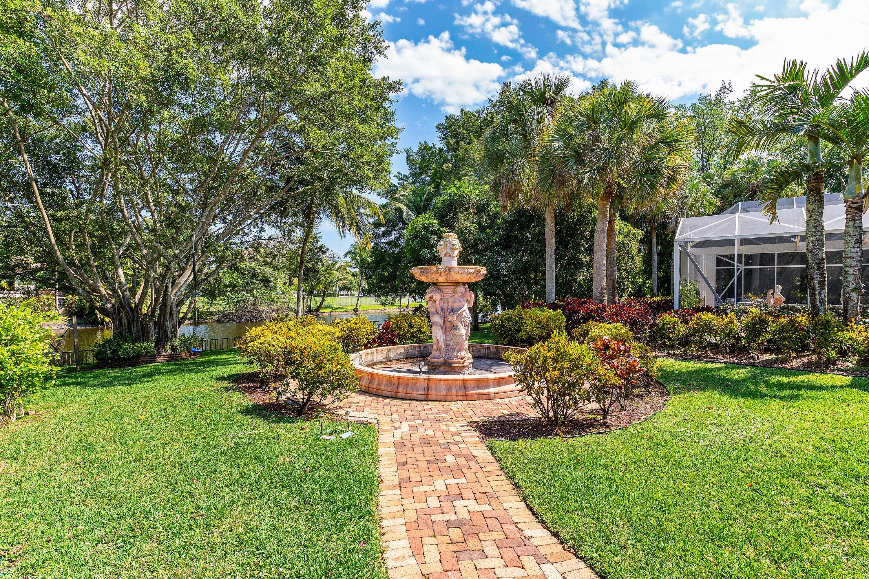 Rio Poco - Residential