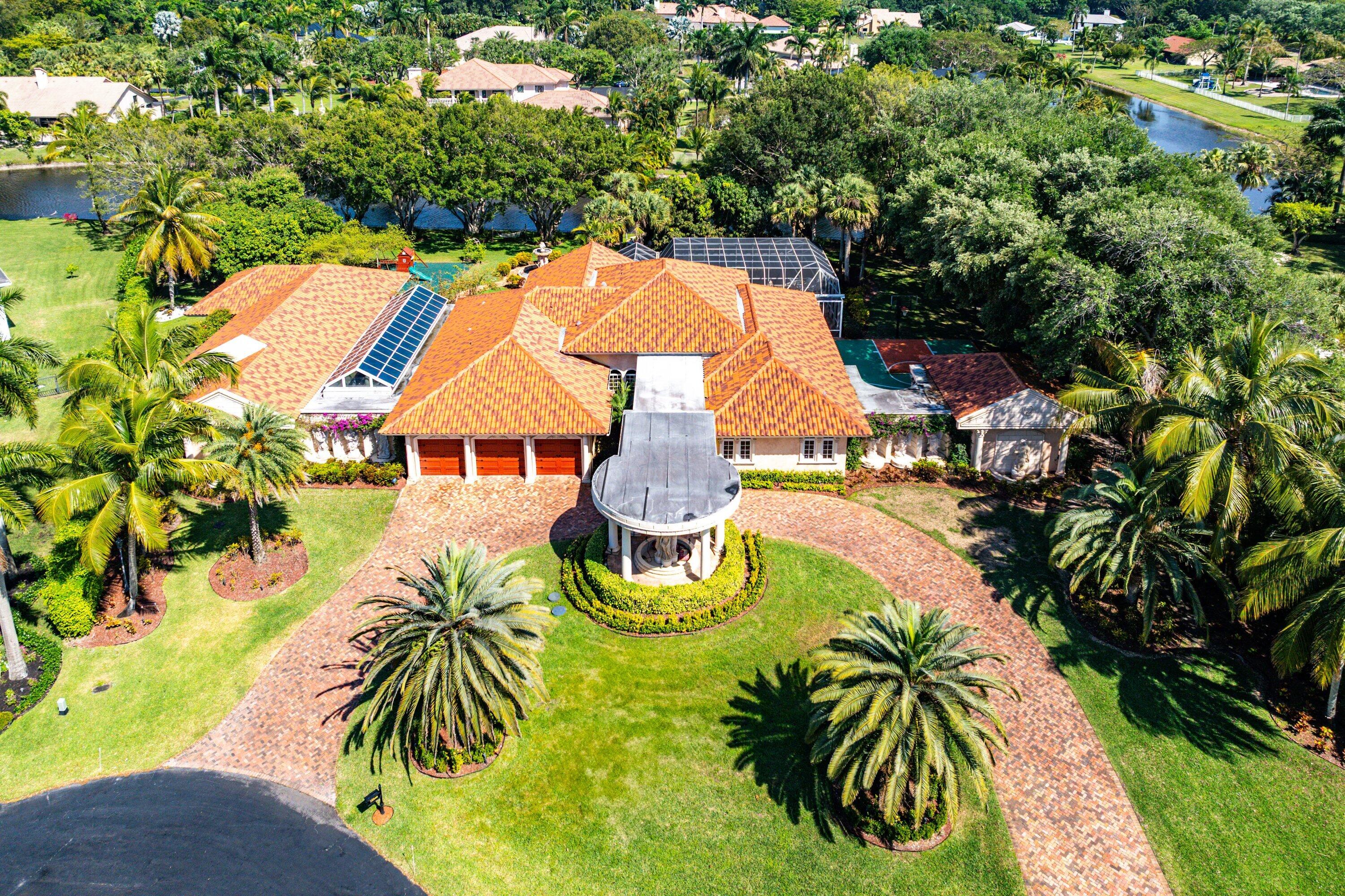Rio Poco - Residential