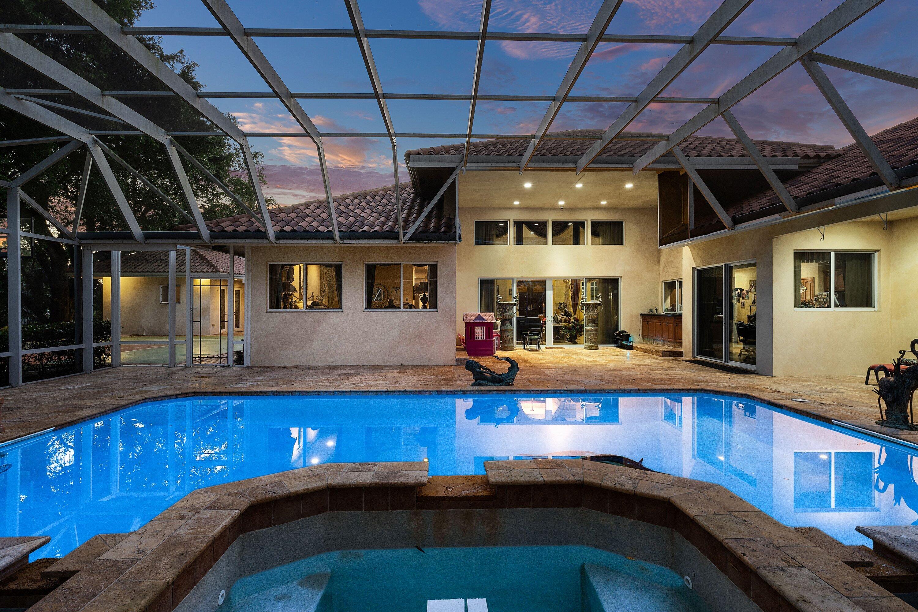 Rio Poco - Residential