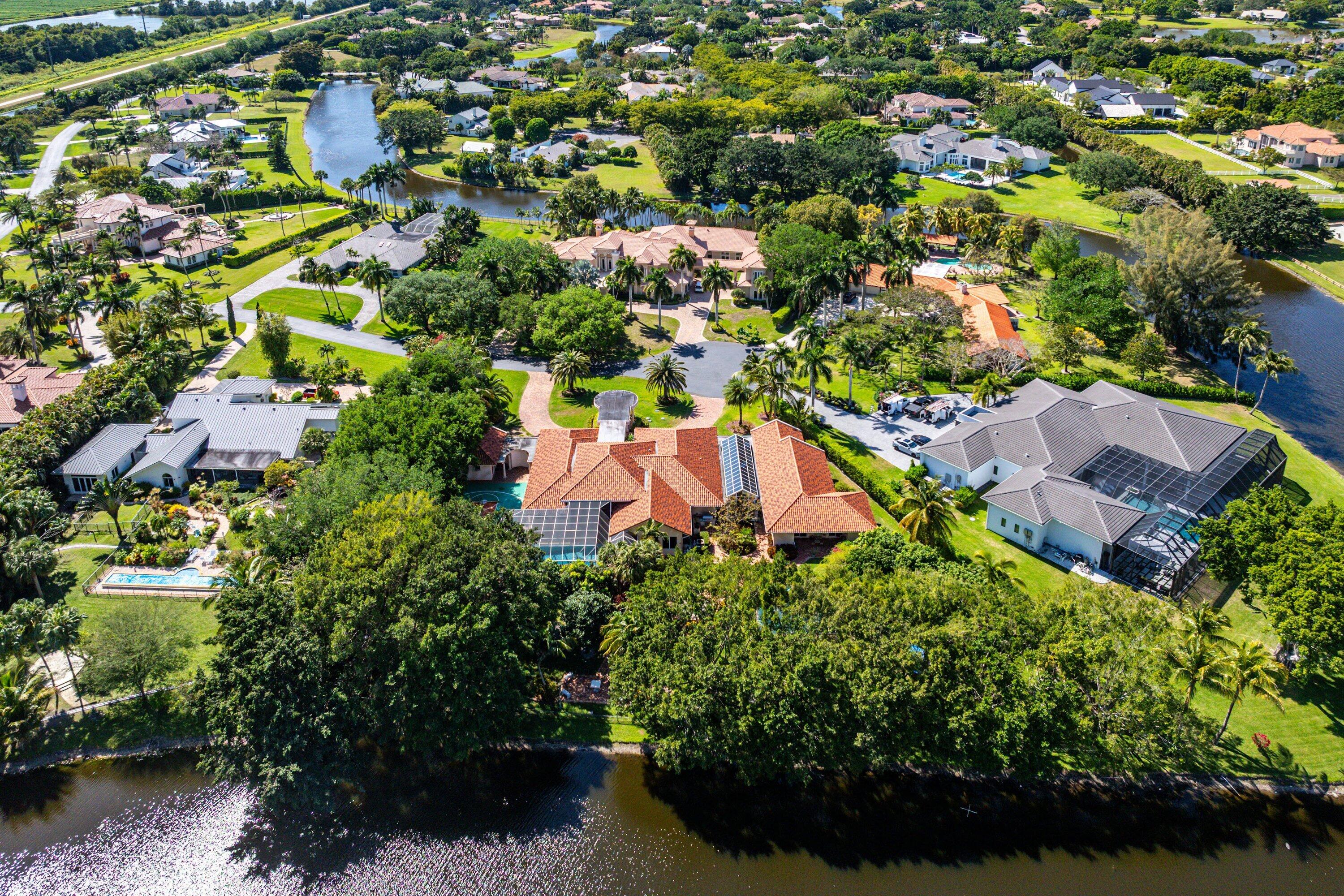 Rio Poco - Residential