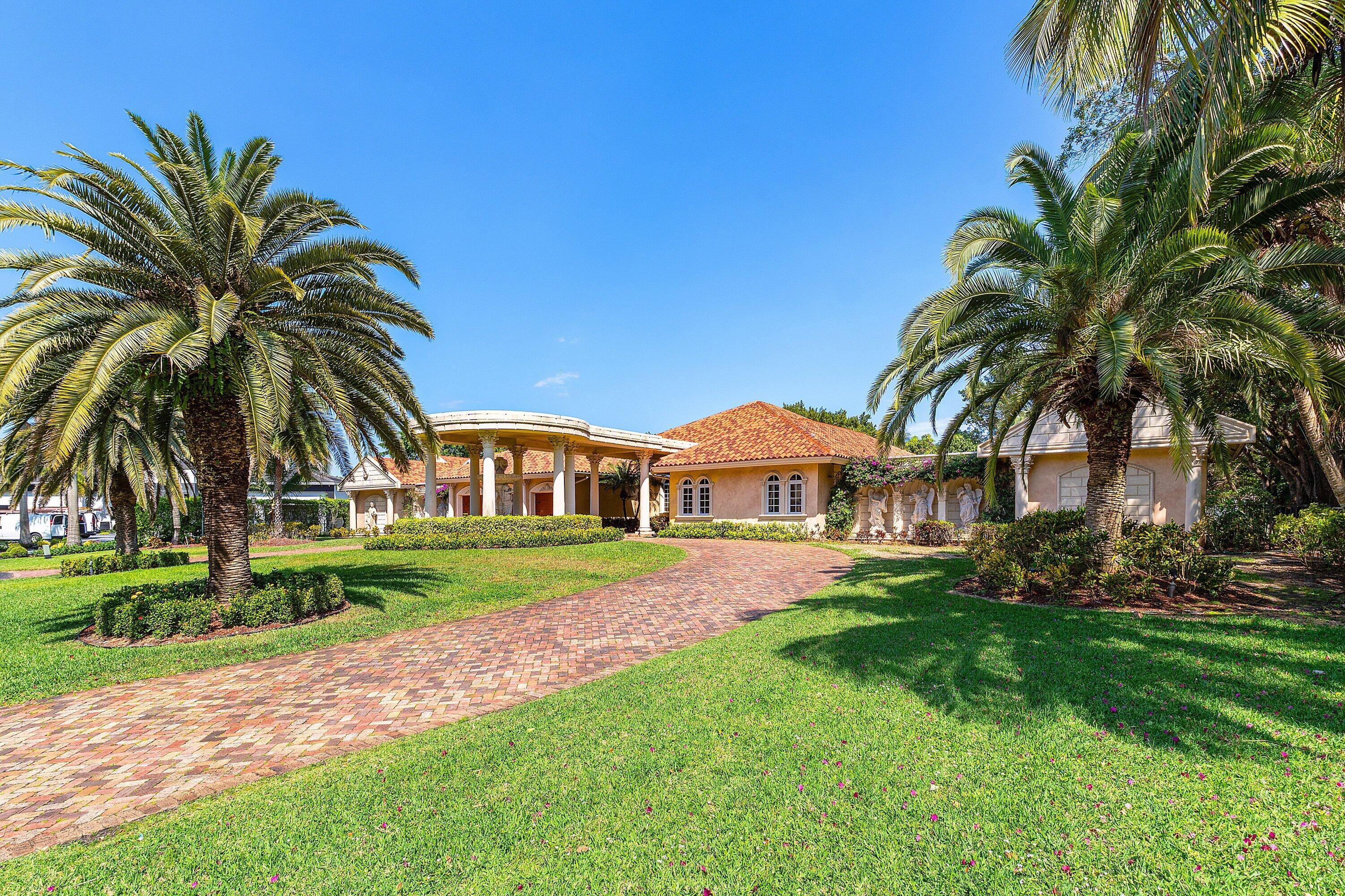 Rio Poco - Residential