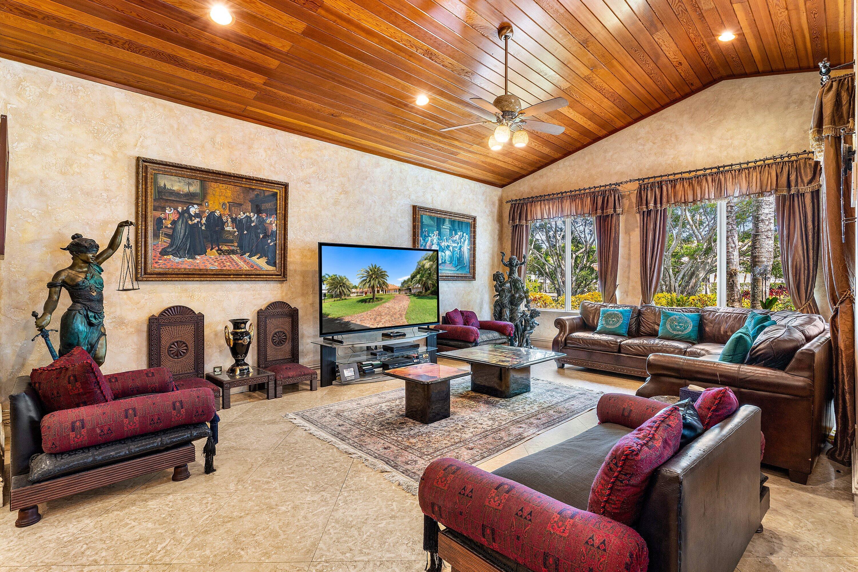 Rio Poco - Residential