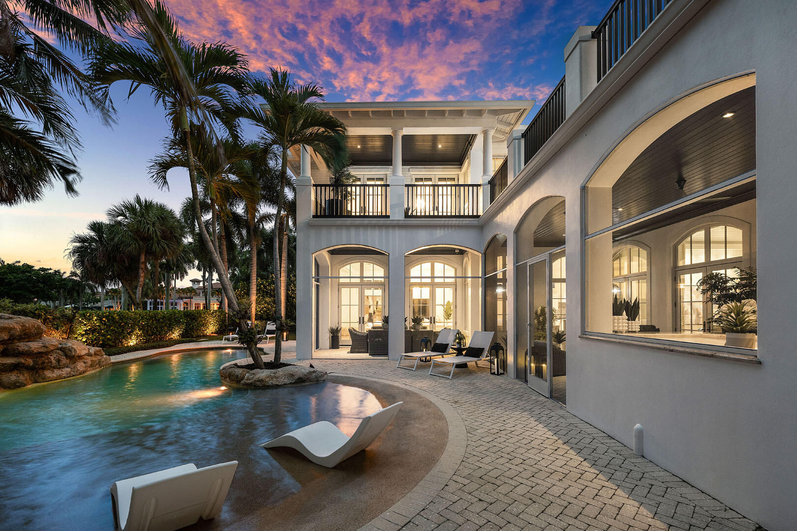 ROYAL PALM YACHT & COUNTRY CLUB - Residential