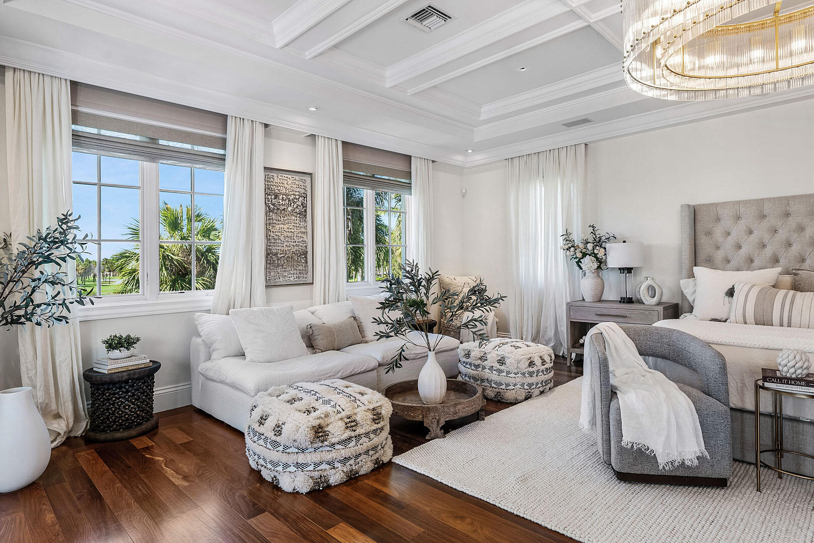 ROYAL PALM YACHT & COUNTRY CLUB - Residential