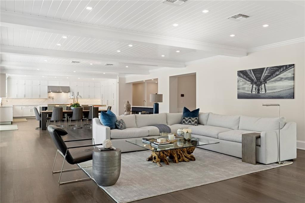 Coral Ridge Country Club - Residential