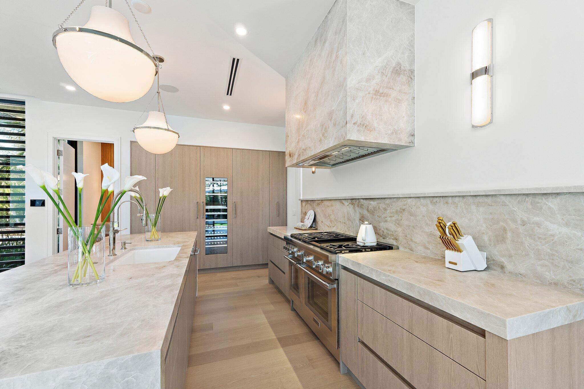 JUNO BEACH 1ST ADD - Residential