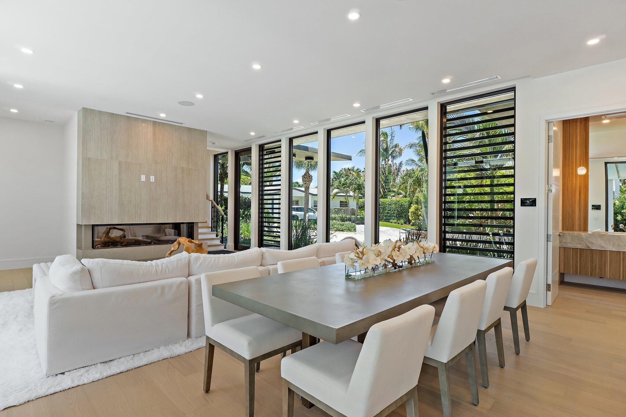 JUNO BEACH 1ST ADD - Residential