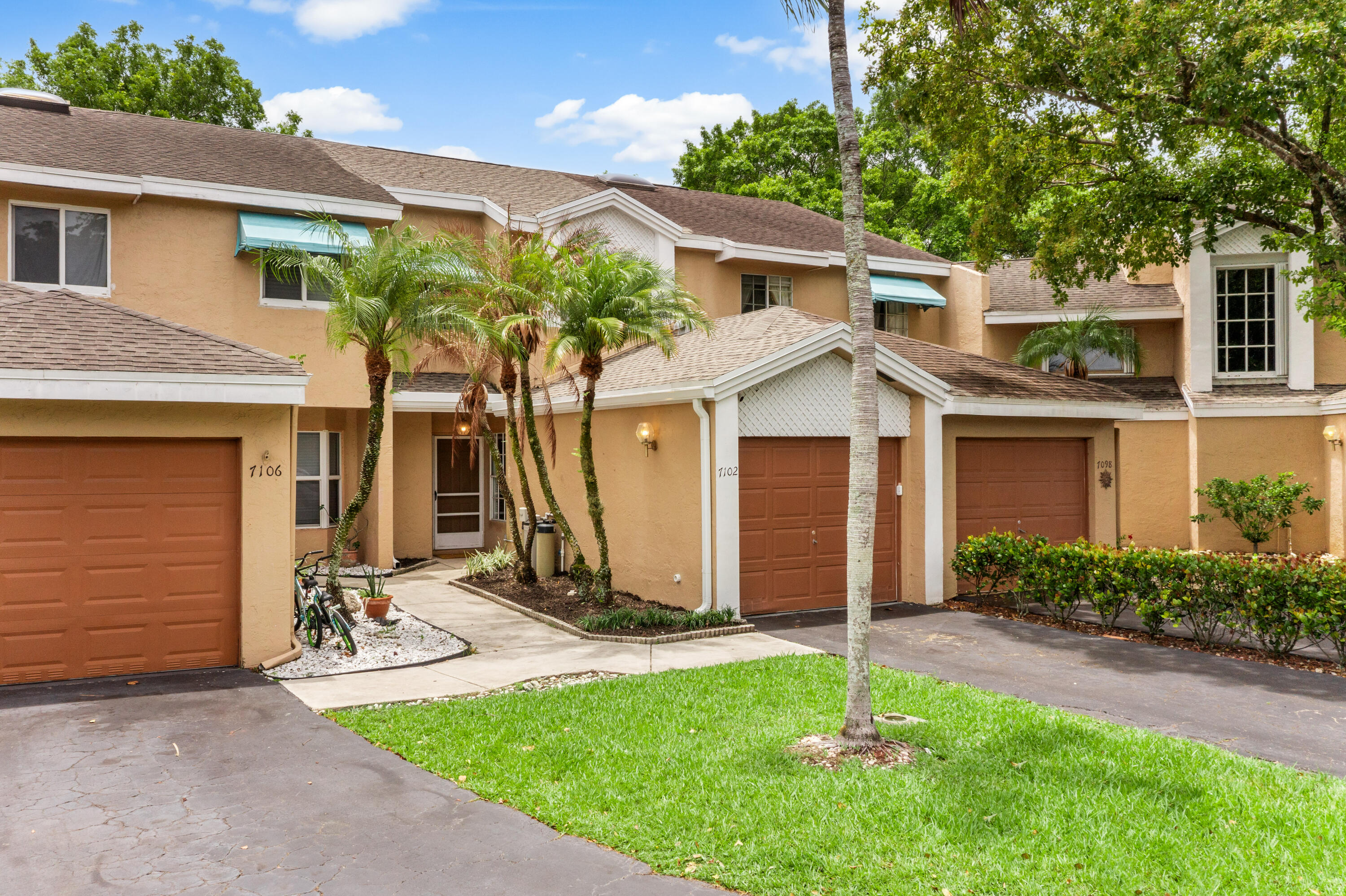 Move-In Ready 2 Bed, 2.5 Bath Townhome In A Quiet Tamarac Community! New Roof, Updated Plumbing, Fresh Interior Paint & Beautiful Upgrades Throughout. Bright & Open Floor Plan Featuring Impact Sliding Glass Doors, Brand New Washer & Dryer, Water Filtration System & 1-Car Garage. Spacious Primary Suite w/En-Suite Bath & Ample Closet Space. Screened Patio w/New Screens Offers Privacy, Relaxation & Peaceful Golf Course Views. Well-Maintained Home w/A/C Replaced In 2021 & Water Heater In 2020. Low HOA Fees & Community Amenities Including Pool & Tennis Courts. Conveniently Located Near Shopping, Restaurants, Parks, Major Highways & More. A True Turnkey Opportunity Ready For Its Next Owner!