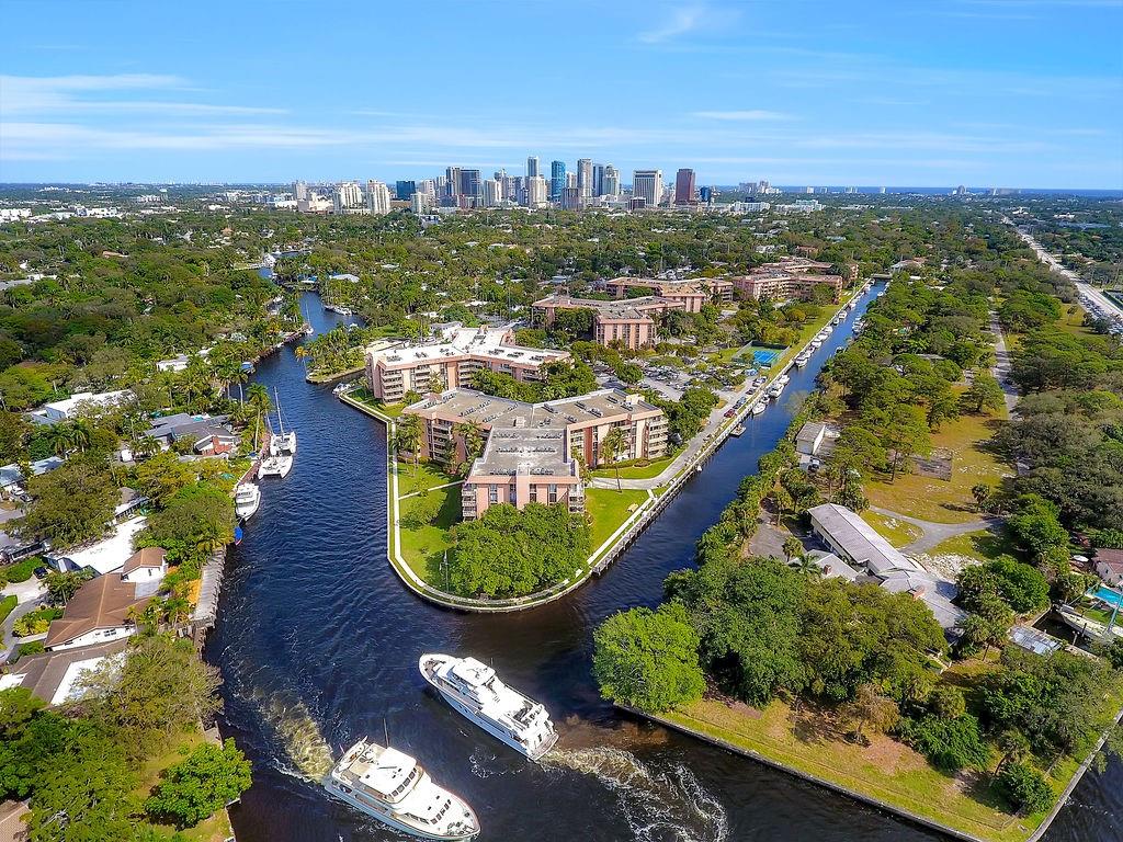 RIVER REACH - Residential