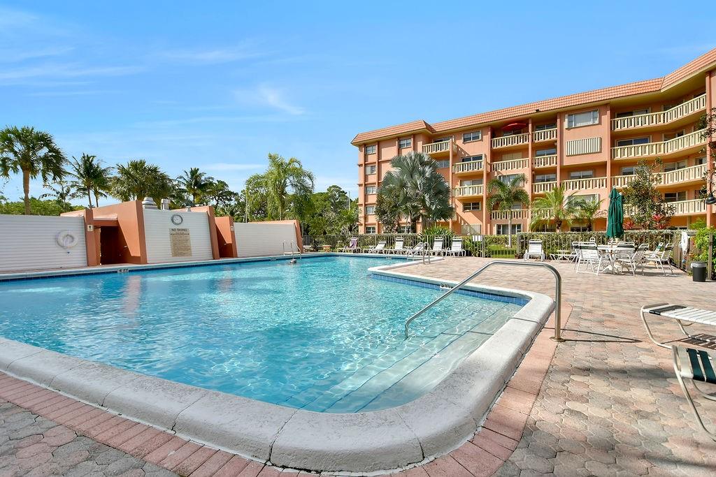 RIVER REACH - Residential