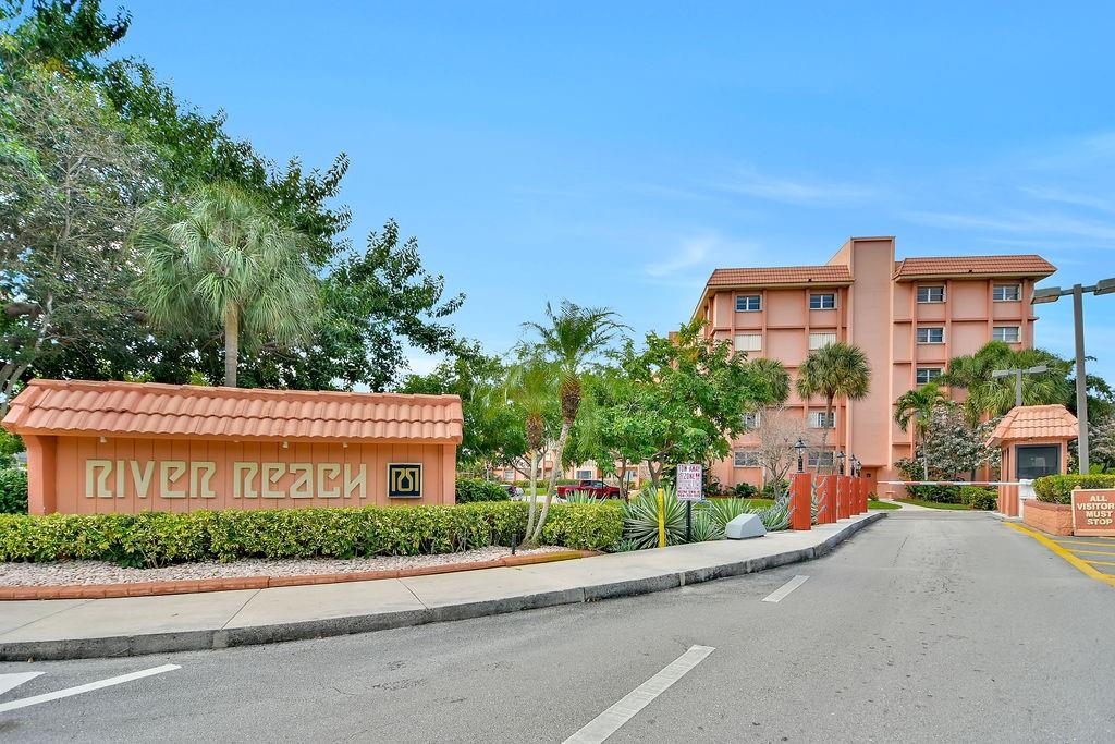 RIVER REACH - Residential