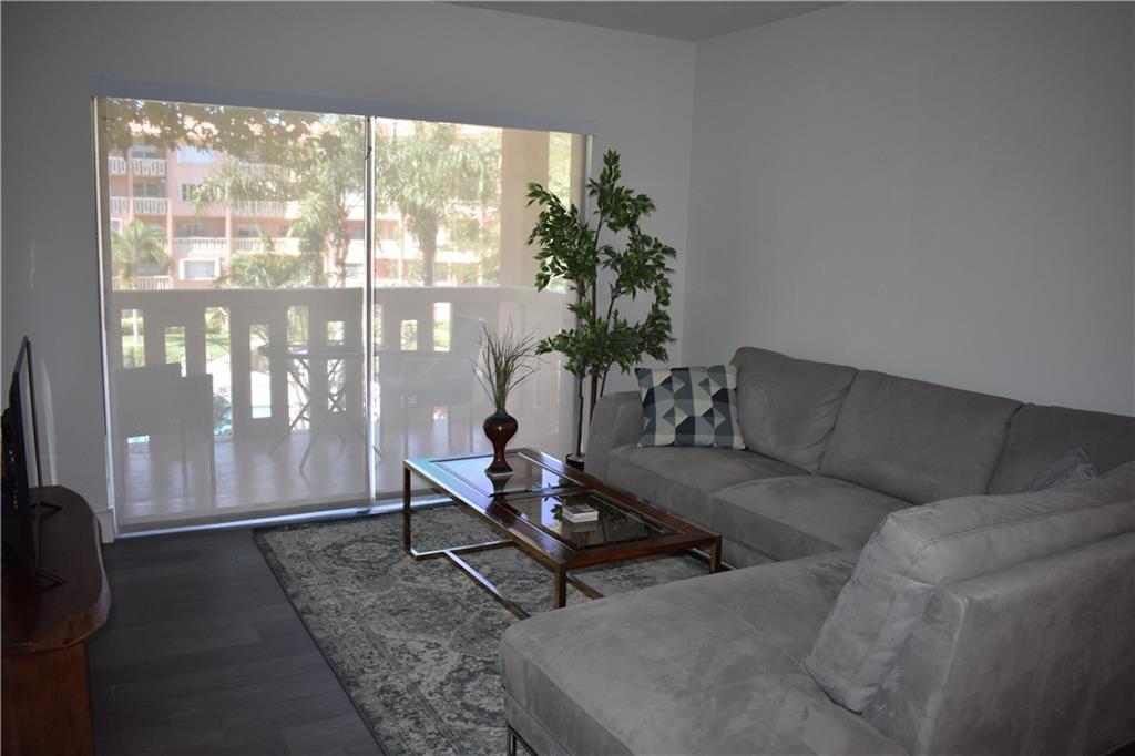 RIVER REACH - Residential