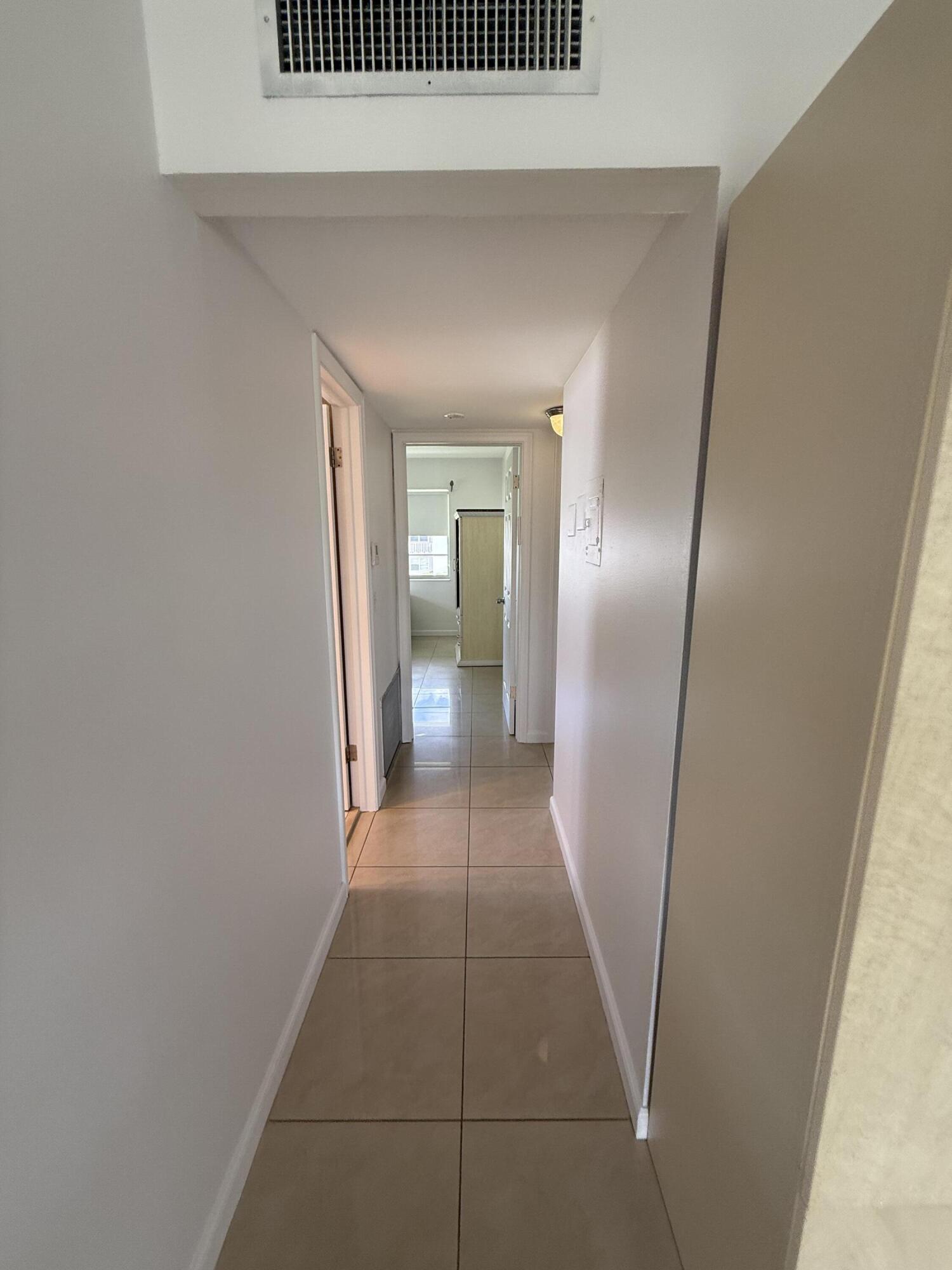 EASTHAMPTON CONDO - Residential Lease