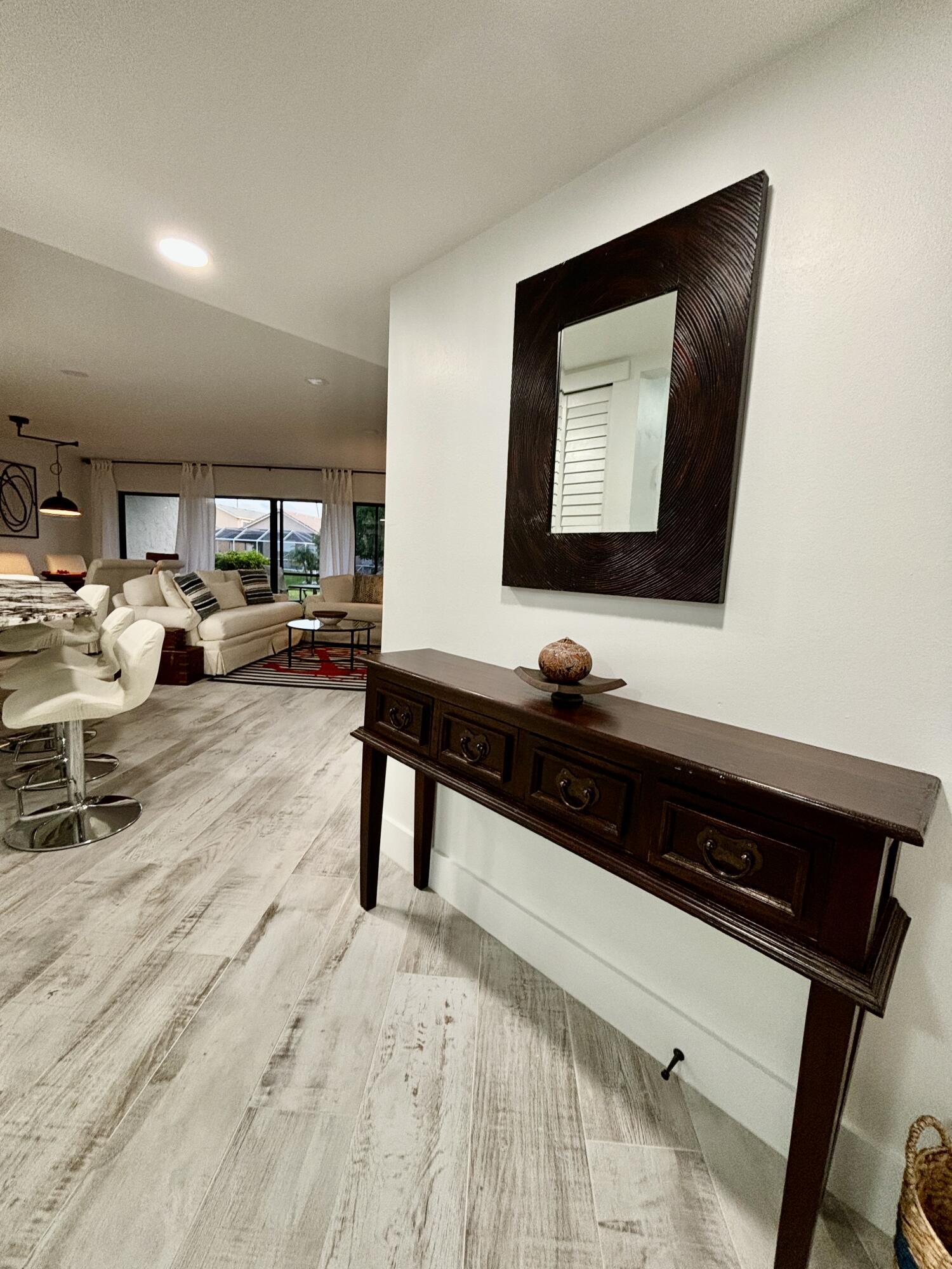 SHORES AT WELLINGTON II CONDO - Residential