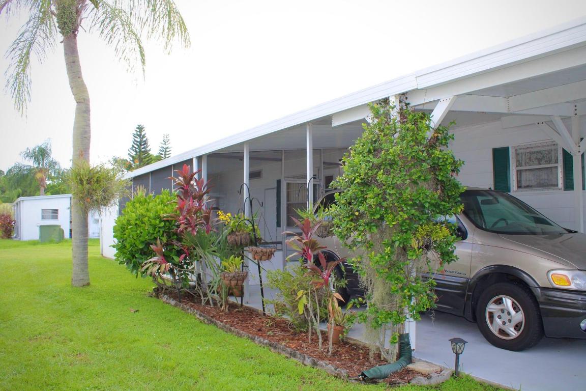 Spanish Lakes Riverfront - Residential