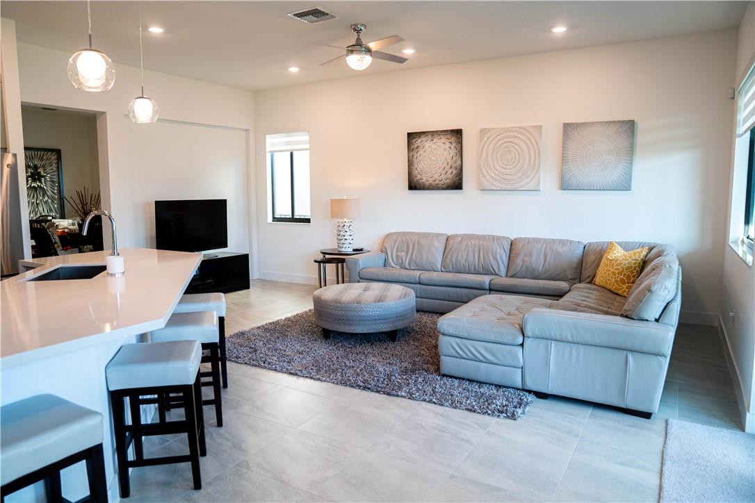 TRIPLE H RANCH PLAT - Residential Lease