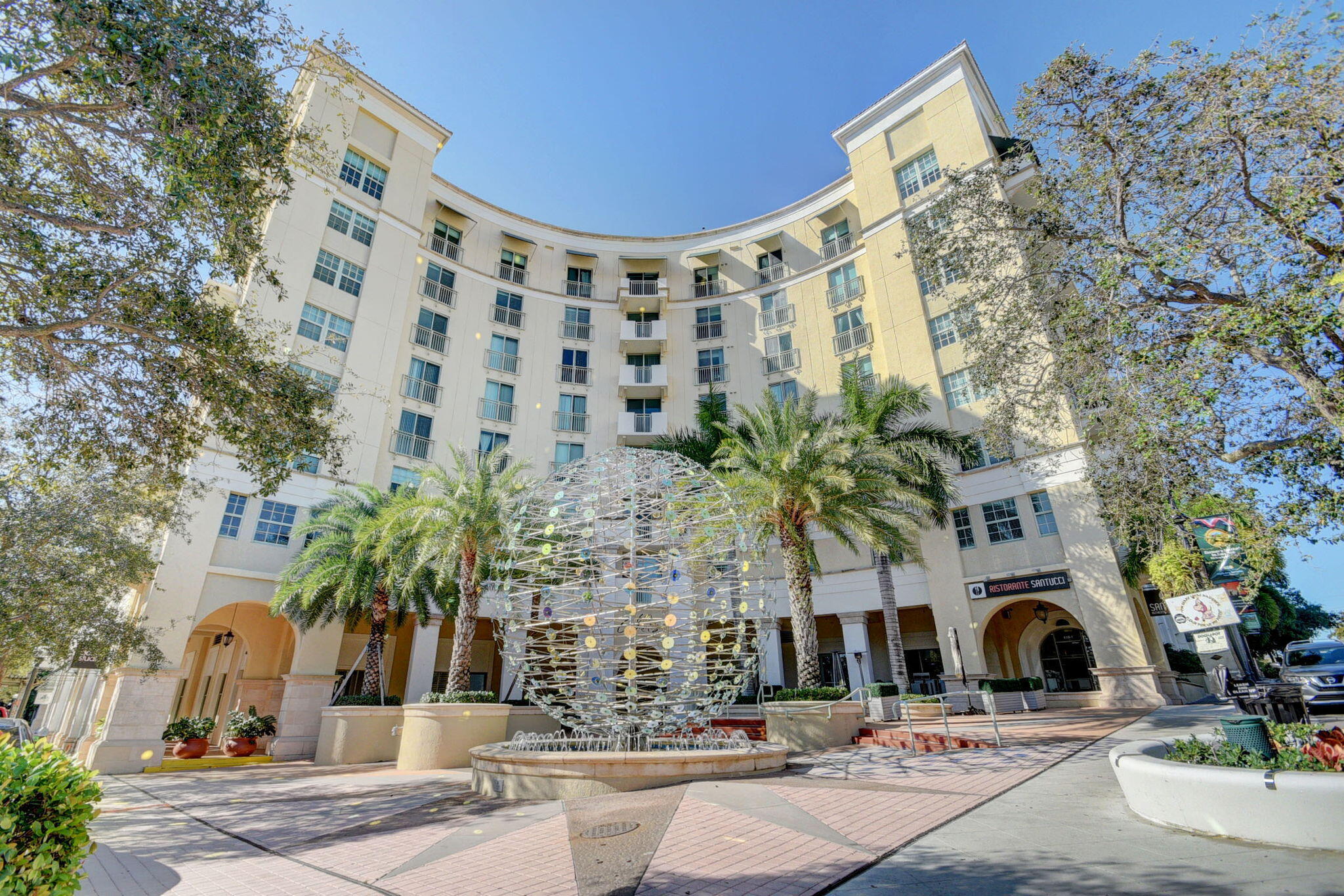 610 CLEMATIS CONDO - Residential