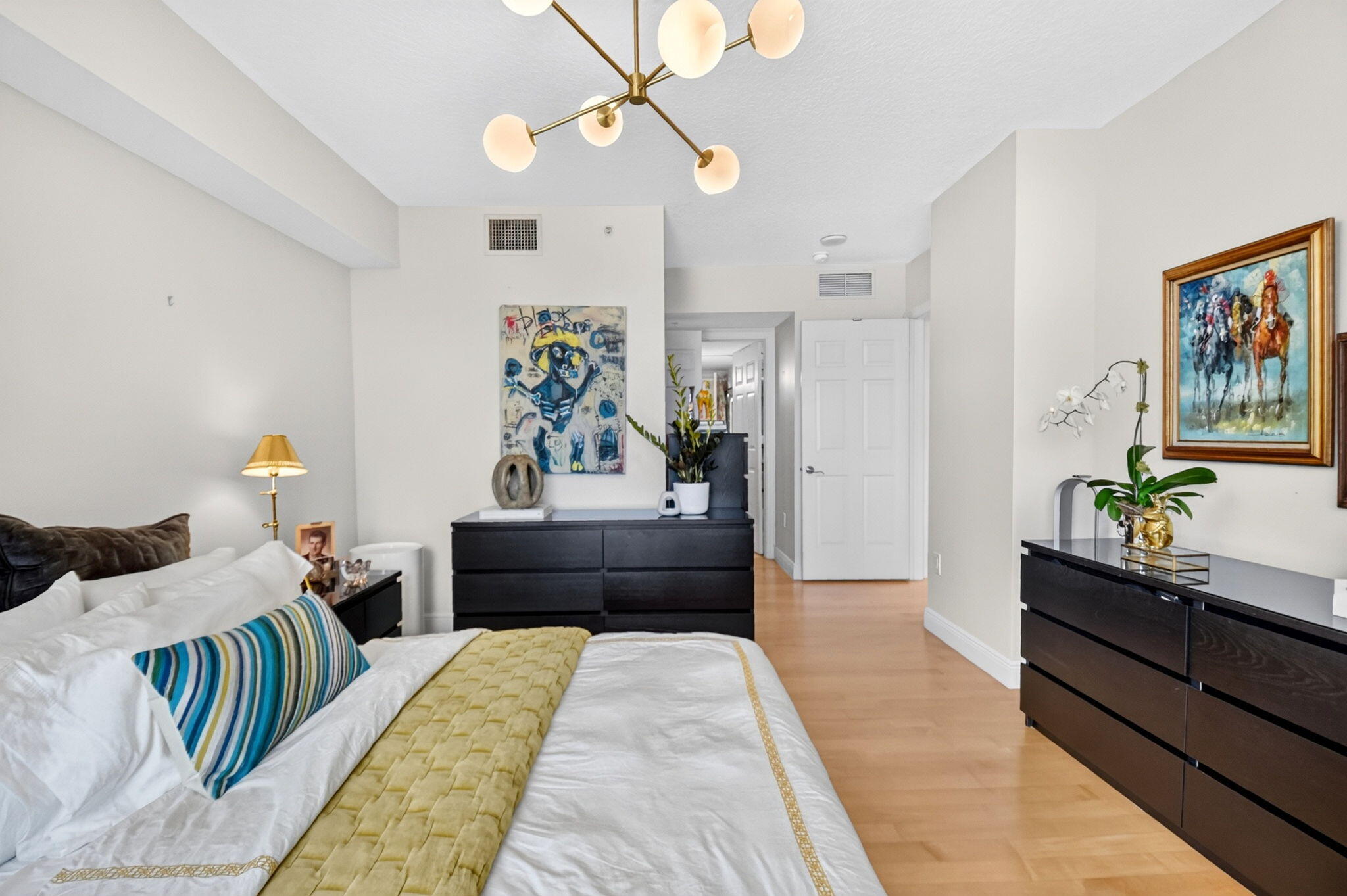 610 CLEMATIS CONDO - Residential