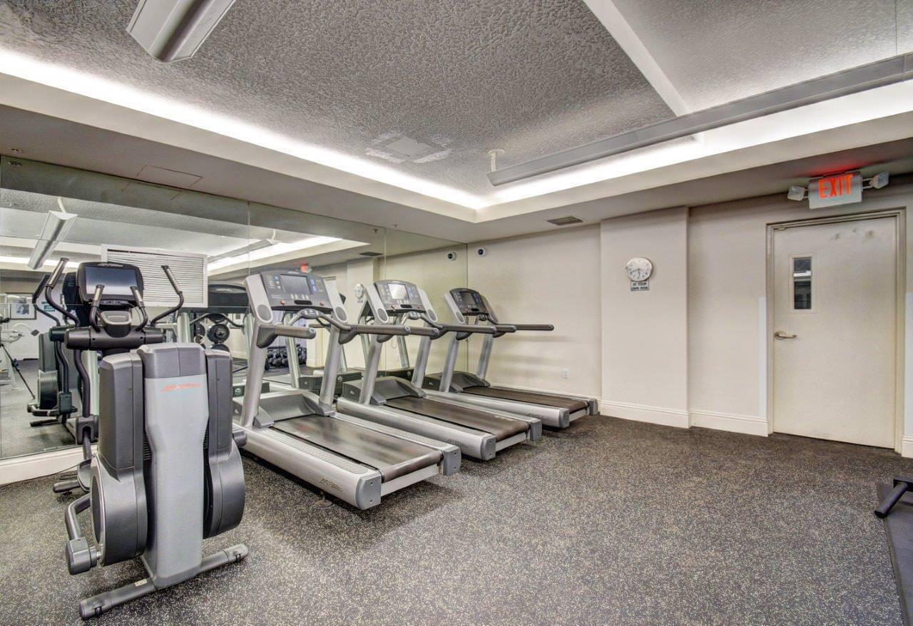 610 CLEMATIS CONDO - Residential